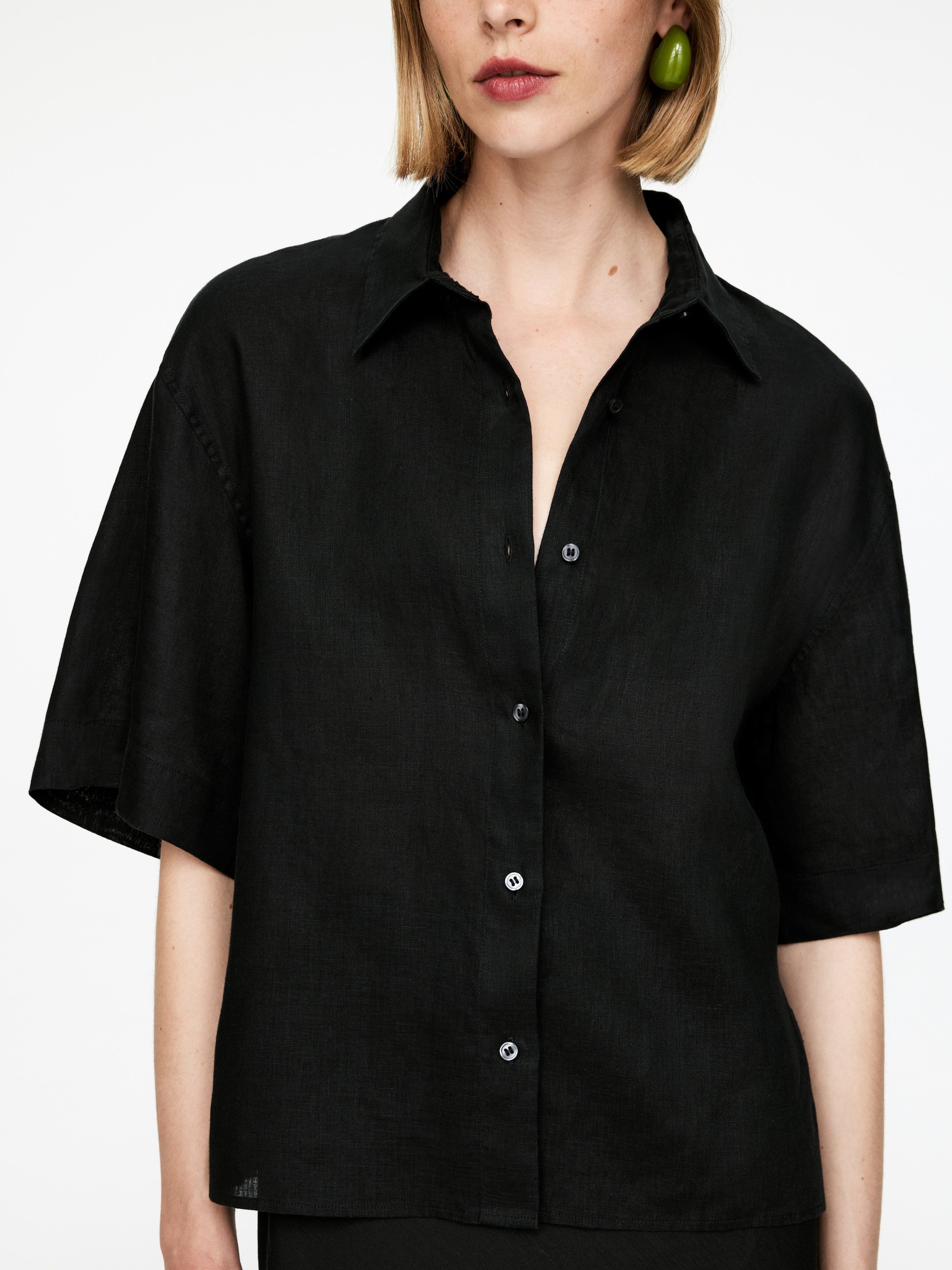 Grösseres Bild ansehen: Lockeres Leinenhemd - Schwarz - DAMEN | H&M CH 3