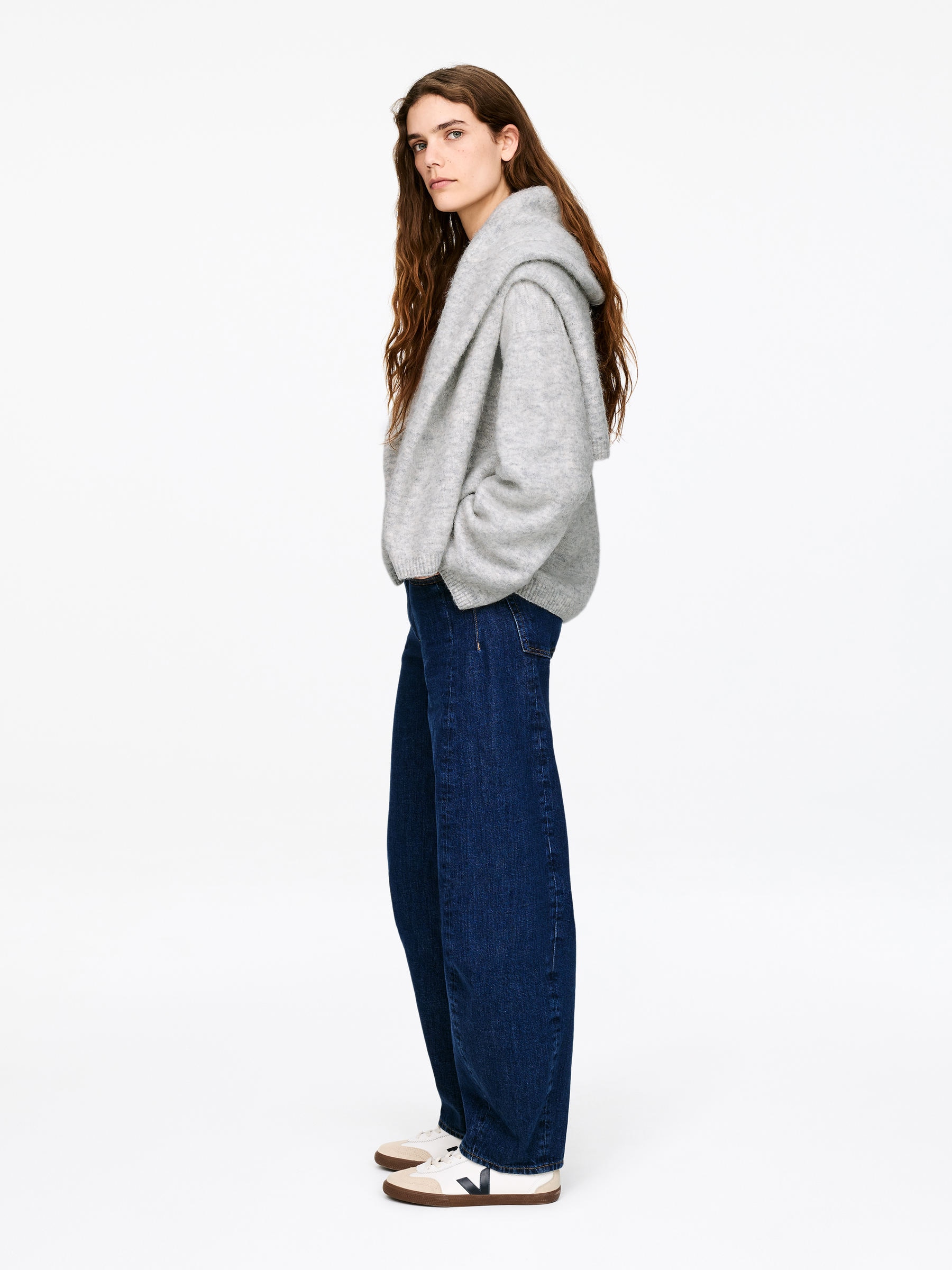 Pull en mélange de laine et d'alpaga - Gris clair - Oversized - Femme - StillMedia/Lookbook - 3