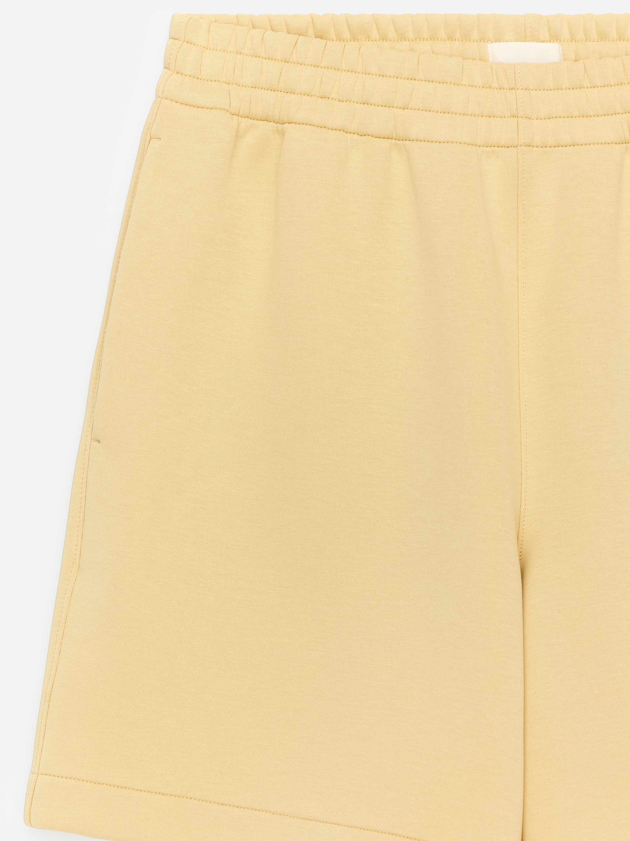 ARKET ACTIVE Jersey Shorts - Yellow - Loose fit - Men - StillMedia/DescriptiveDetail - 2