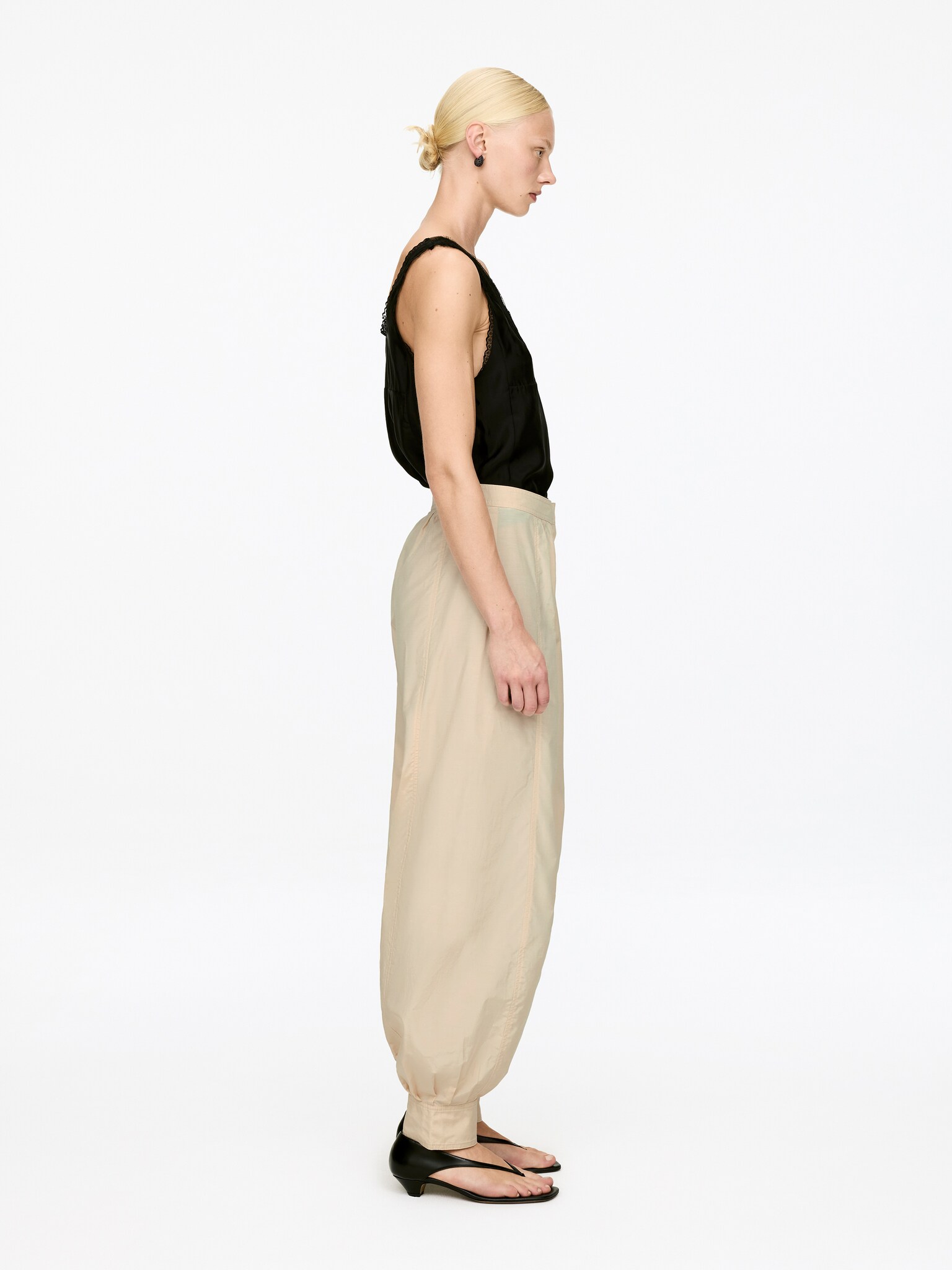 Pantalon à ourlet bouffant - Beige - 6