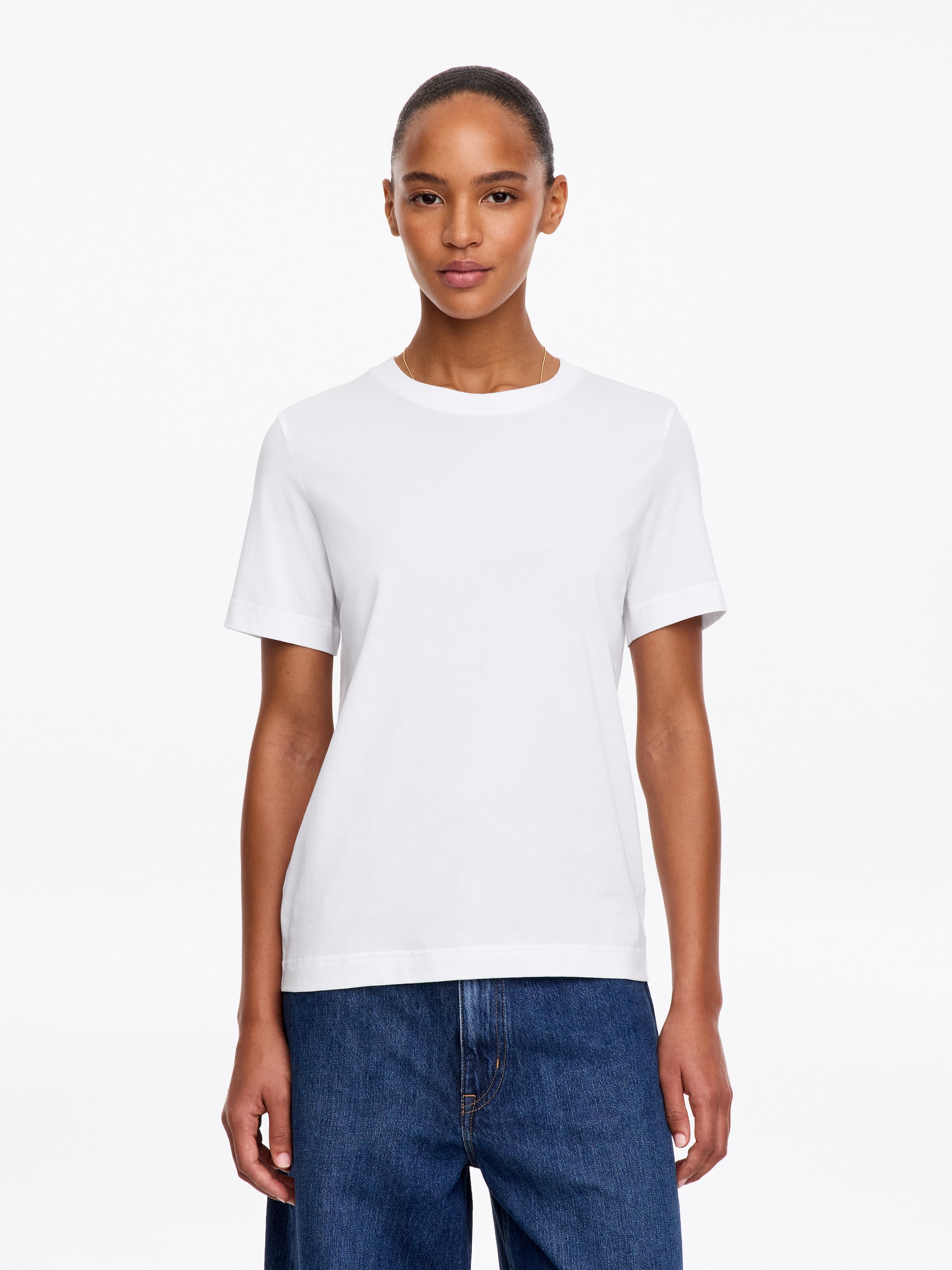 Signature Short-Sleeve T-Shirt - White - Regular fit - women - StillMedia/Lookbook - 71