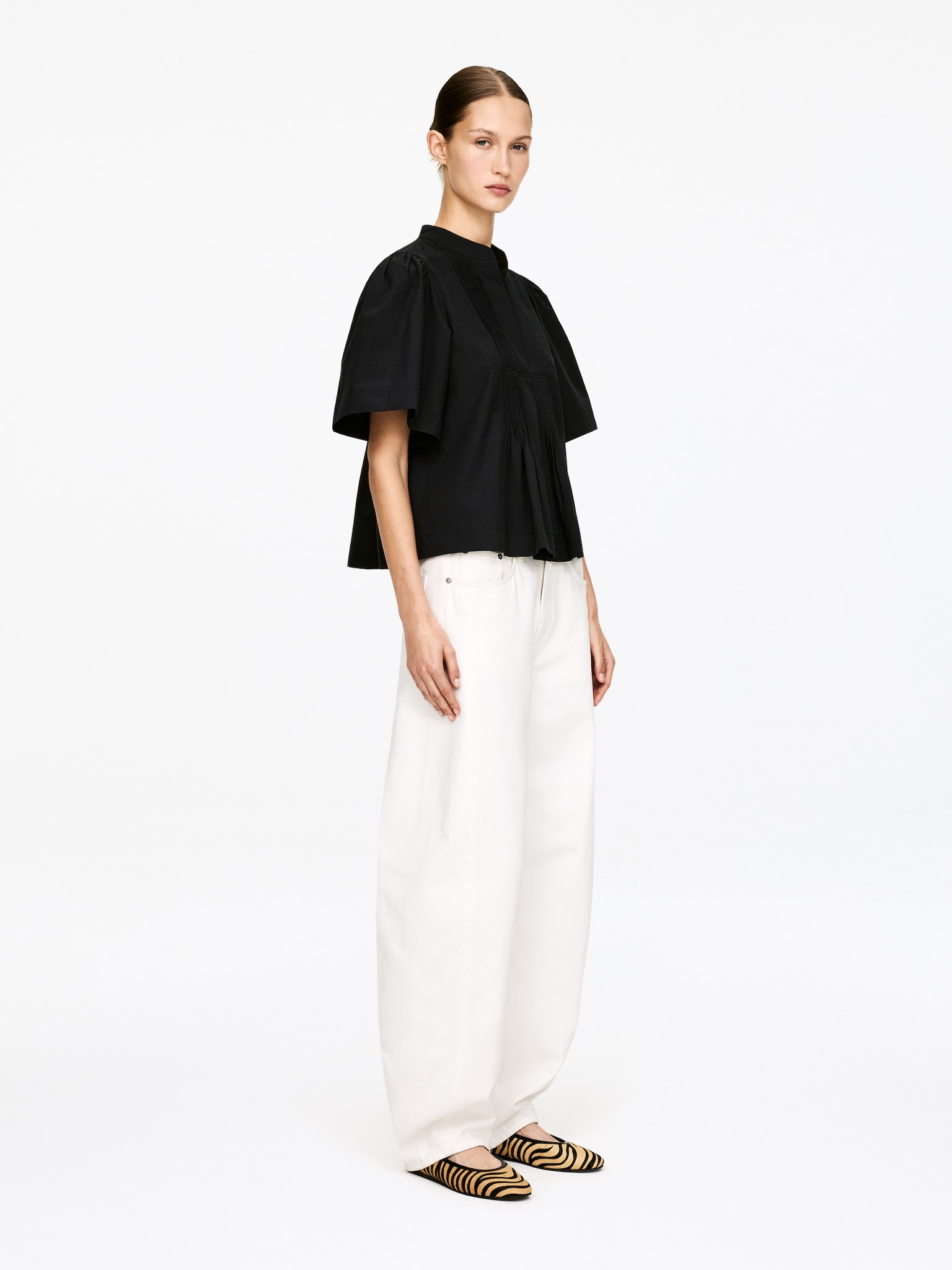 Pleated Blouse - Black - 3
