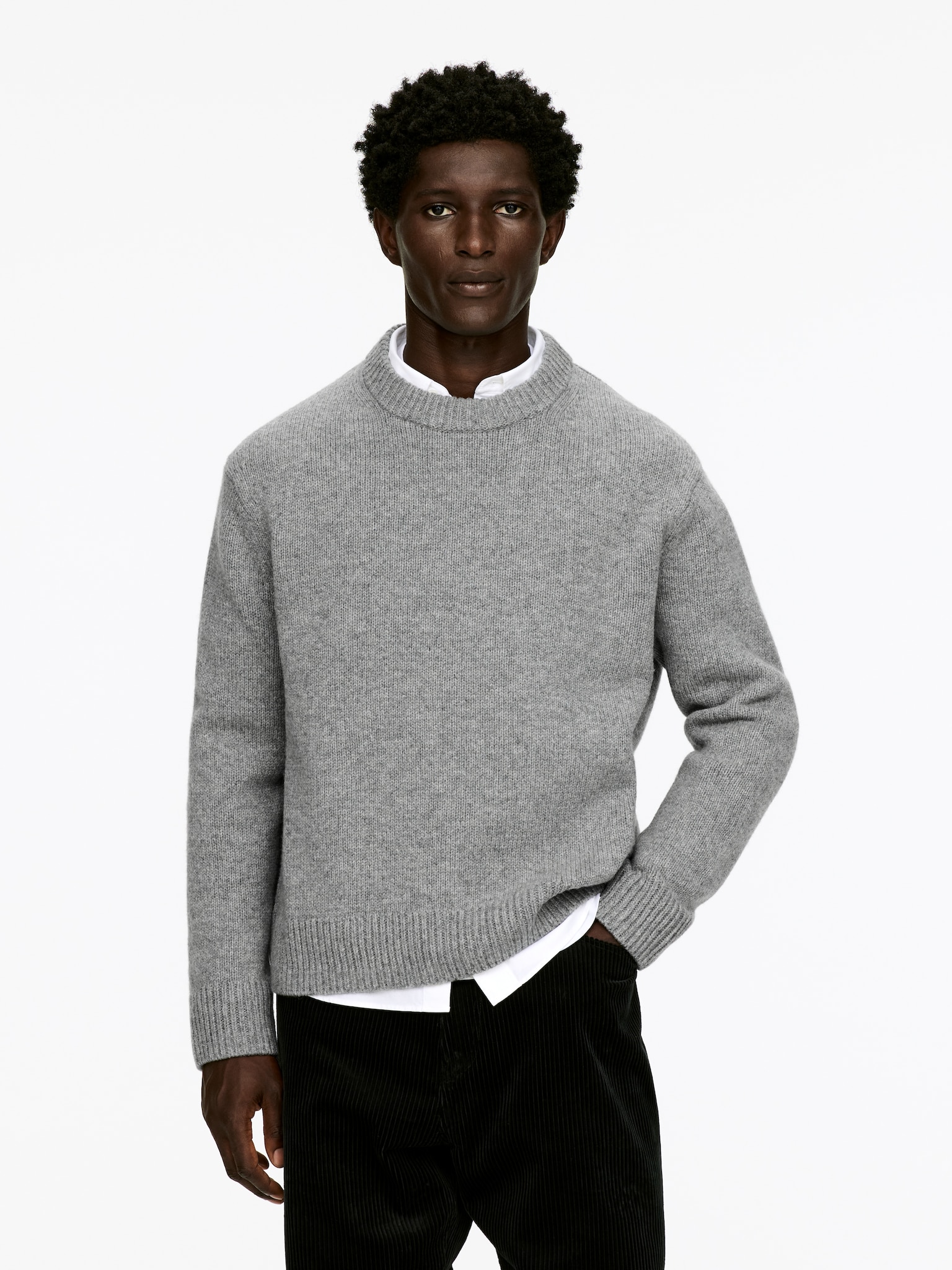 Hrubý vlnený sveter - Svetlosivý melír/Stredne modrá/Tmavohnedé/Tmavomodrá/Tmavosivá melírovaná/Béžová melírovaná/Off White