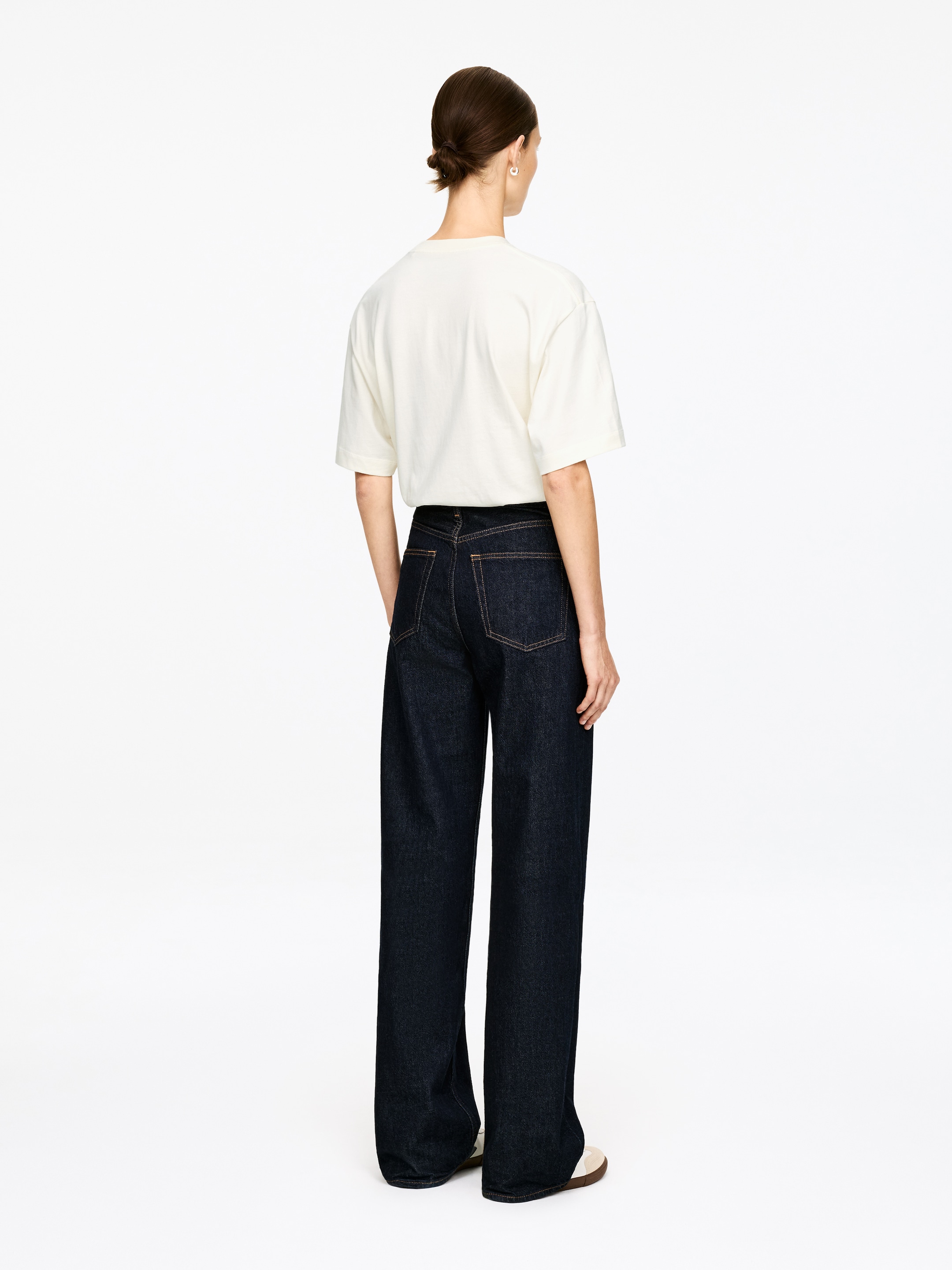 ARKET CAFÉ Printed T-Shirt - Off White/Black - Loose fit - Café - StillMedia/Lookbook - 16