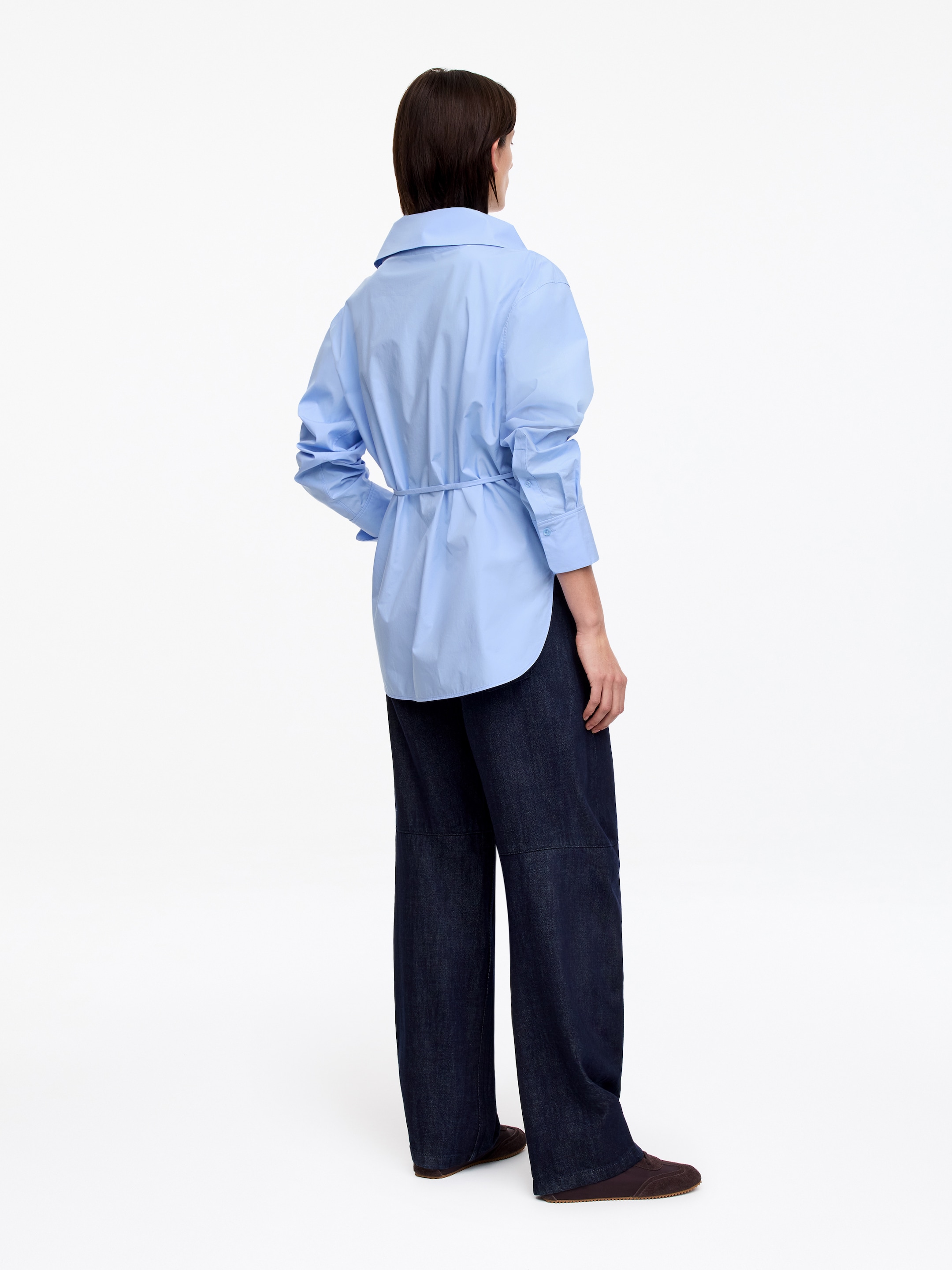 Wide-Collar Blouse - Light Blue - Regular fit - Women - StillMedia/Lookbook - 7