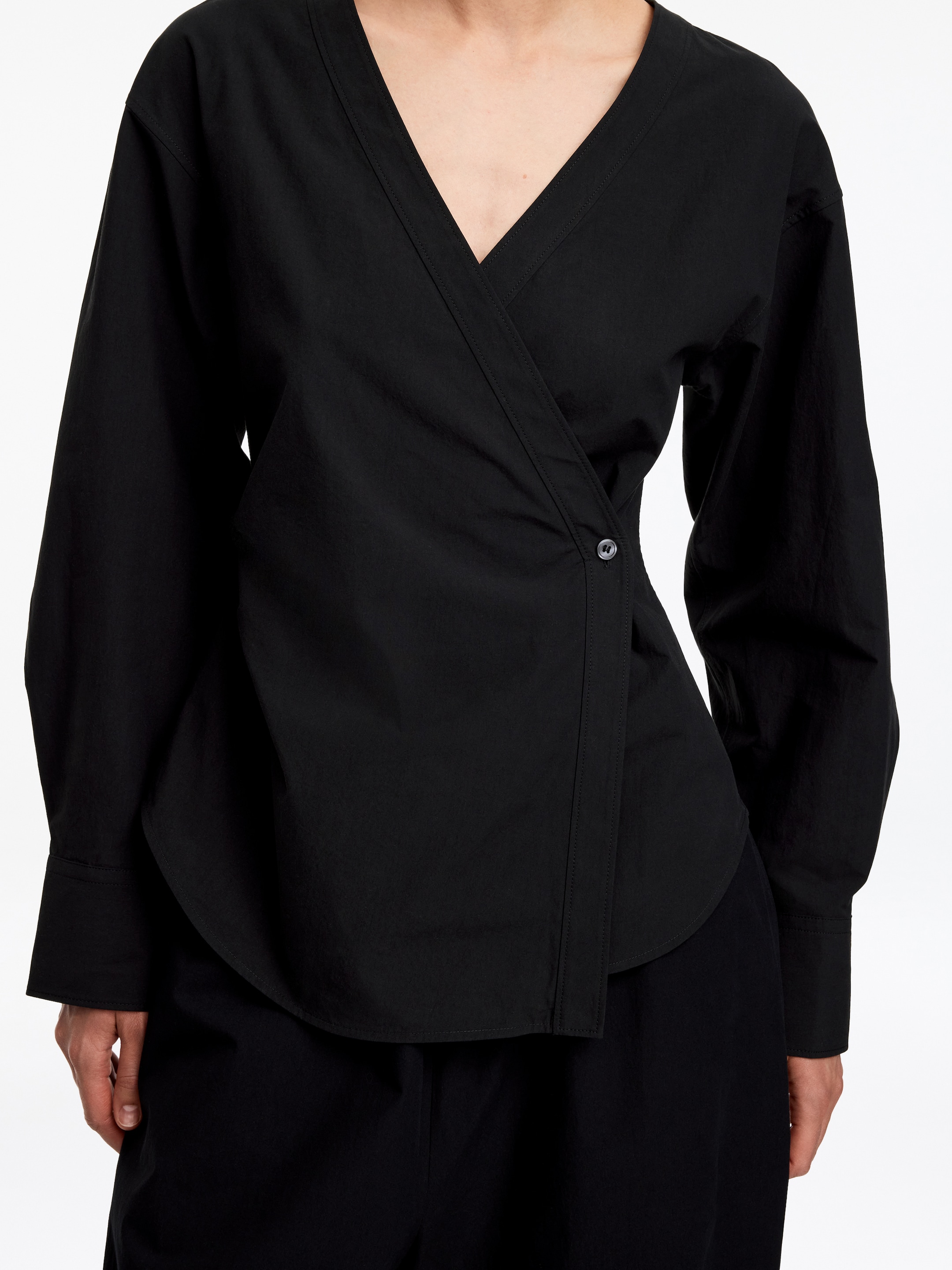 Cotton Wrap Shirt - Black - Regular fit - women - StillMedia/Lookbook - 4