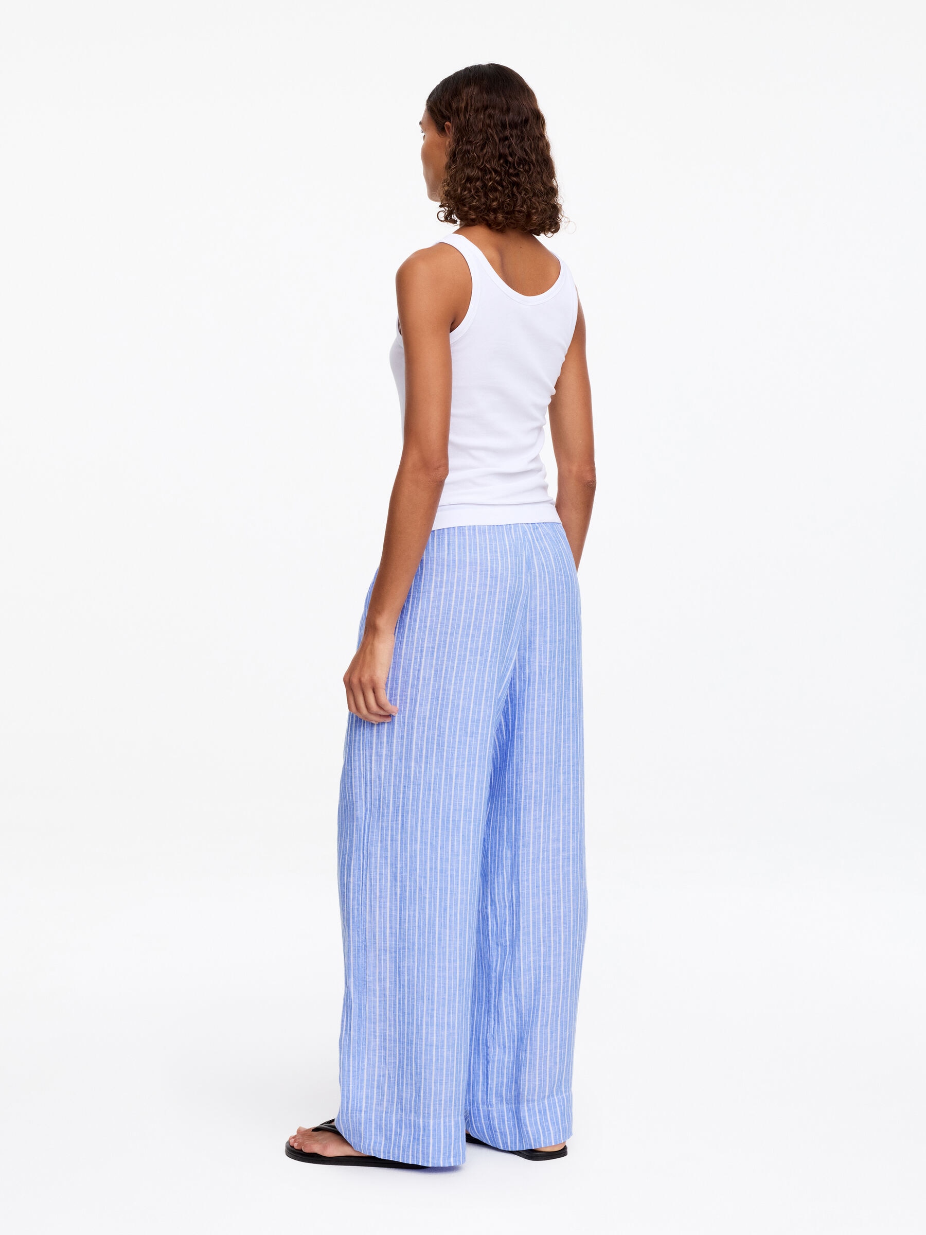 Linen Trousers - Blue/White - Relaxed fit - Women - StillMedia/Lookbook - 8