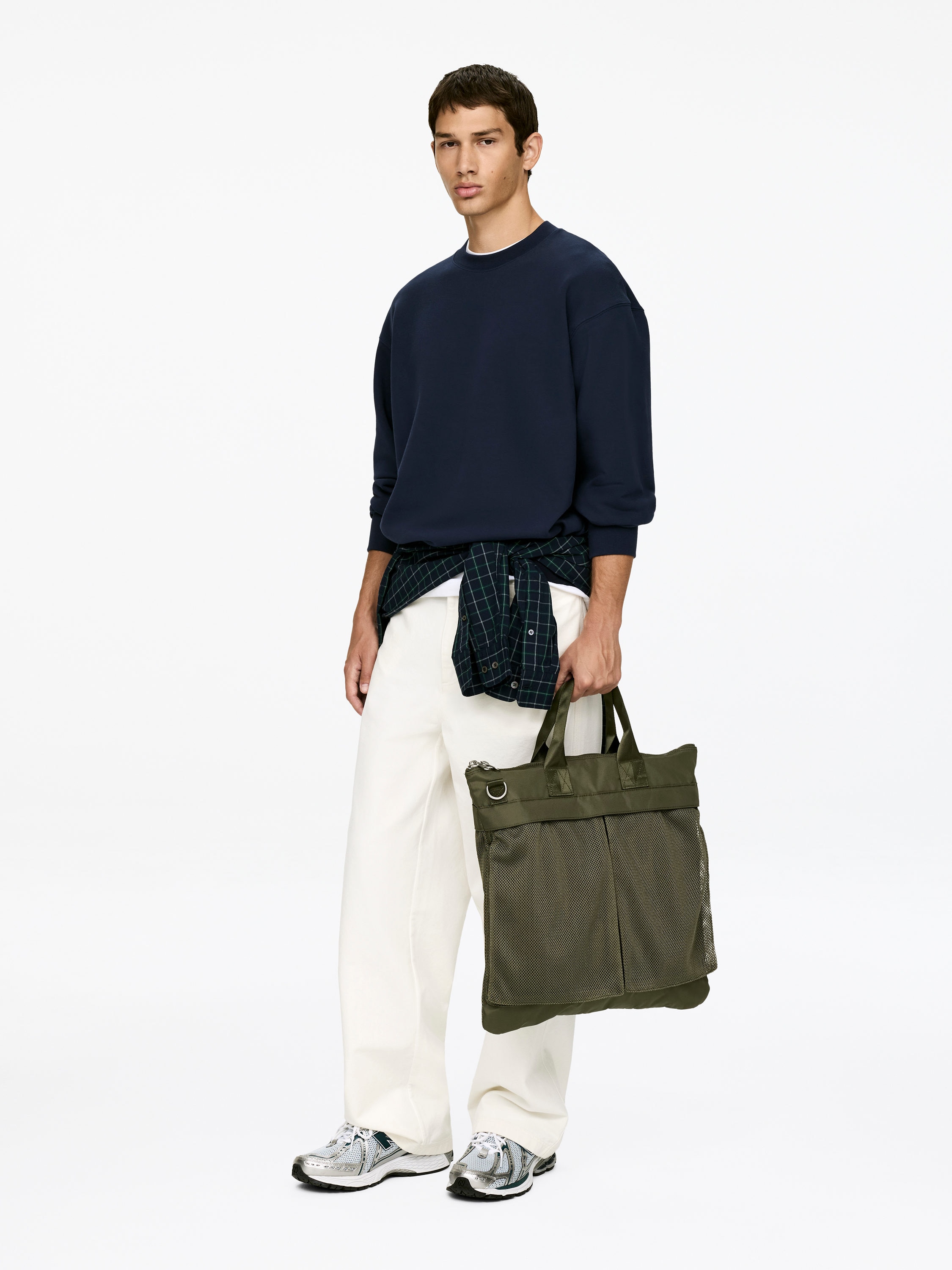 Relaxed Sweatshirt - Blue - Loose fit - Men - StillMedia/Lookbook - 4