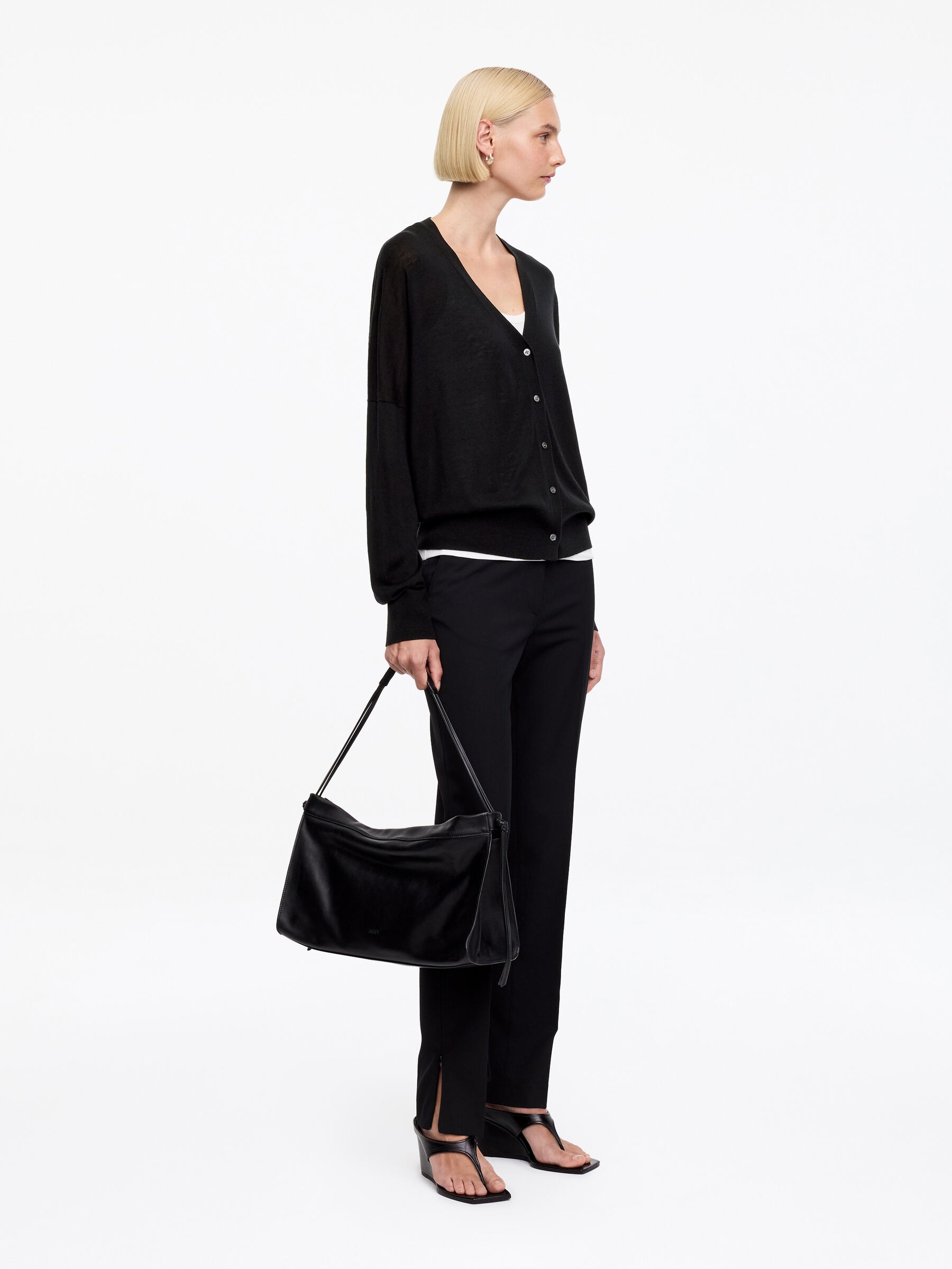 Wool-Lyocell Cardigan - Black - Loose fit - Women - StillMedia/Lookbook - 4