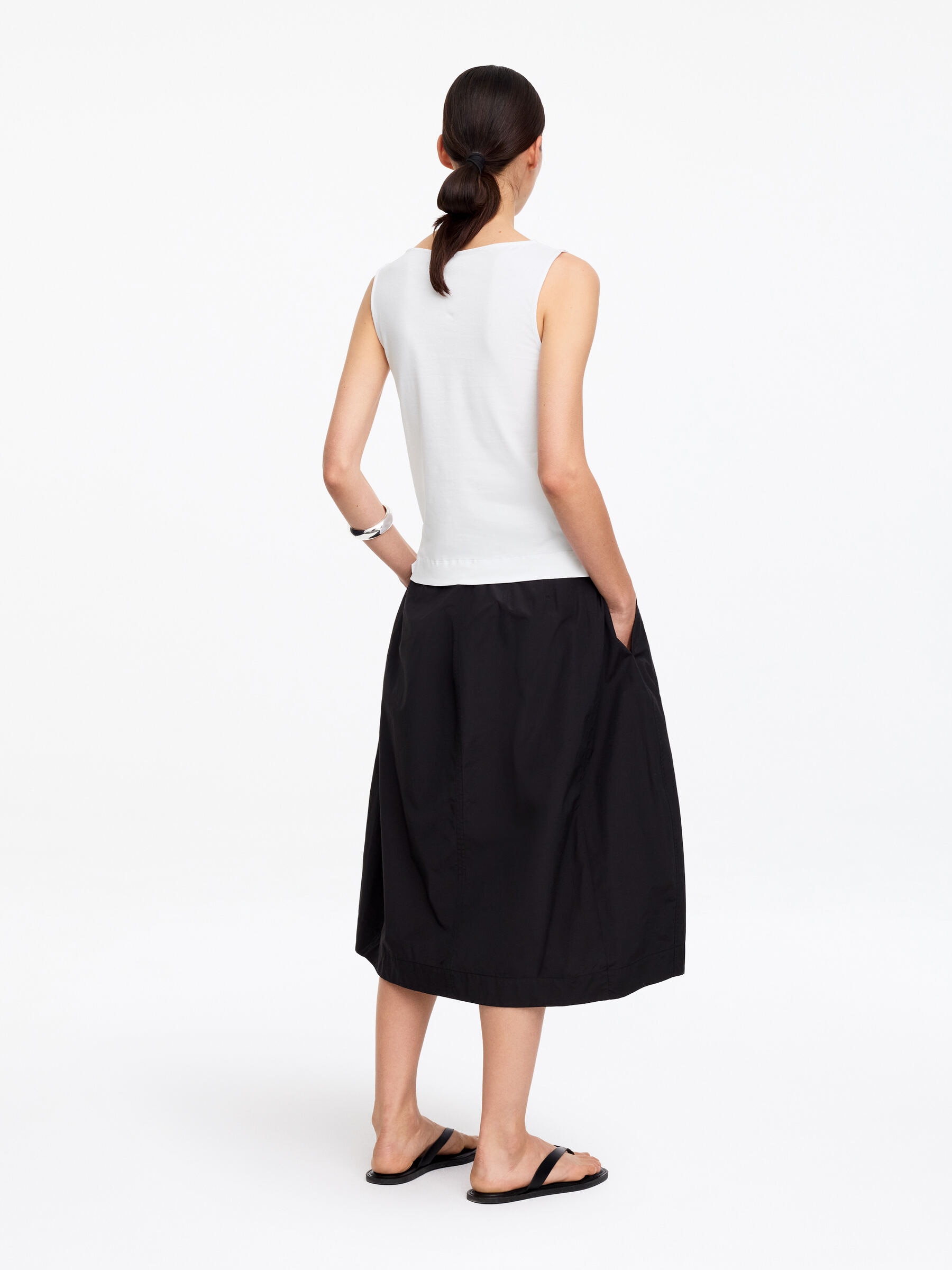 Boat Neck Tank Top - White - Slim fit - Women - StillMedia/Lookbook - 3