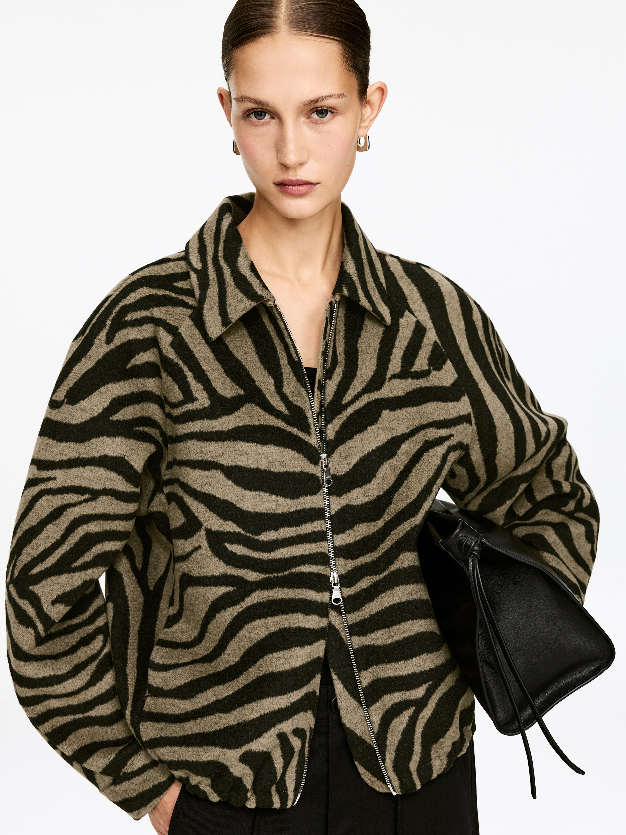 Ver imagen más grande: Chaqueta en jacquard - Beige/negro - MUJER | H&M ES 3