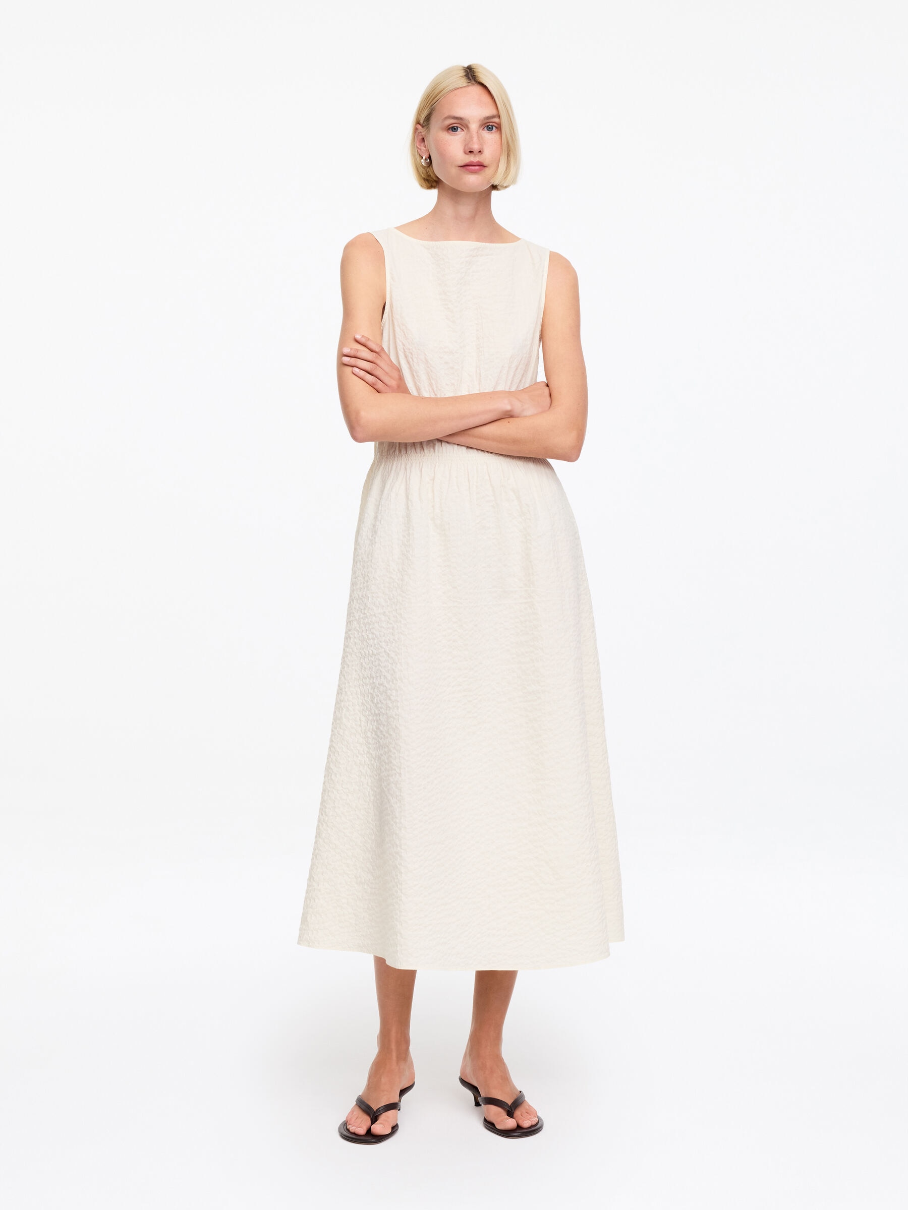 Kleid aus Seersucker-#EDE9D7-19137