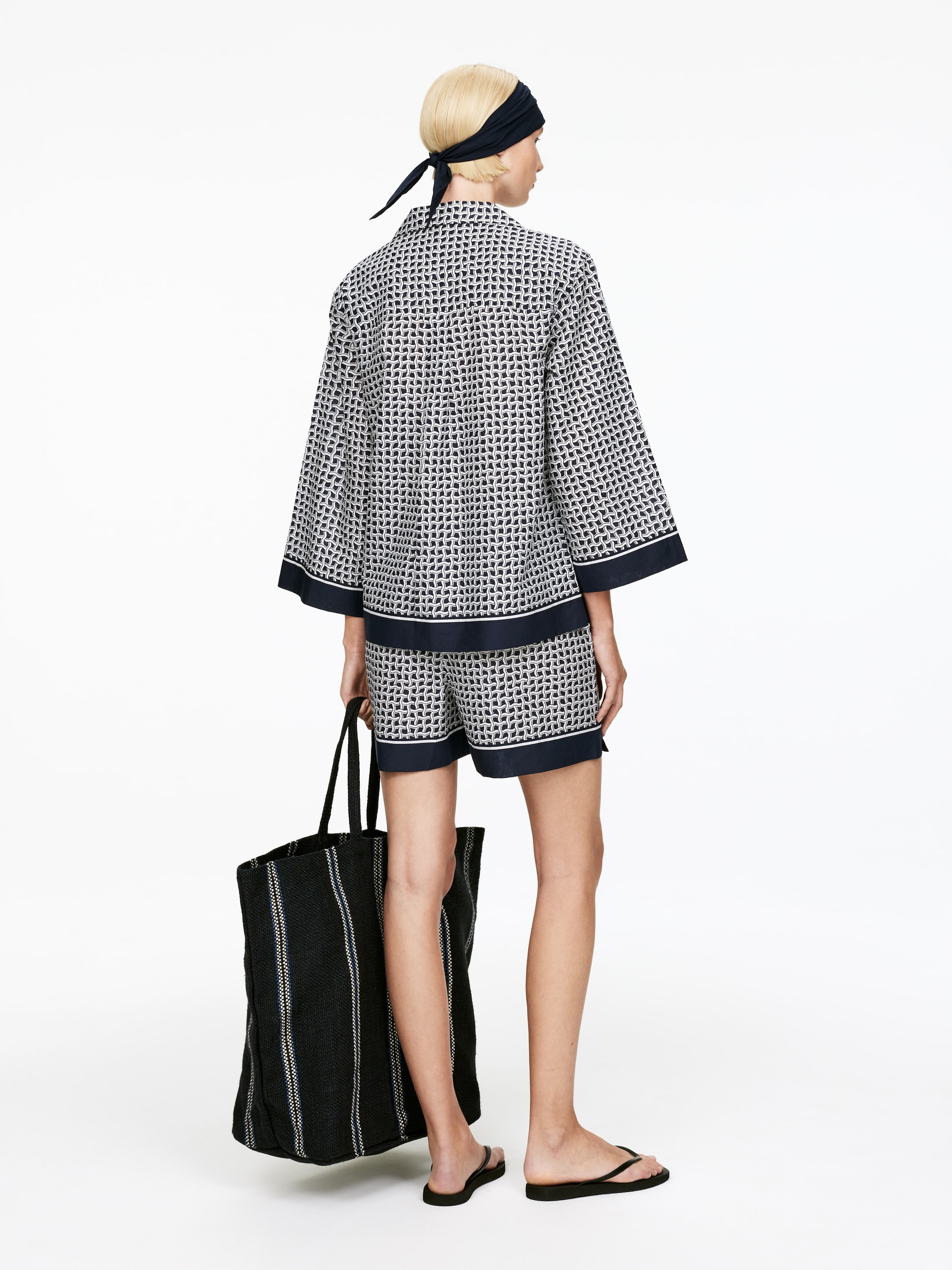 Visualizza immagine più grande: Camicia con stampa - Blu scuro/Bianco - DONNA | H&M IT 4