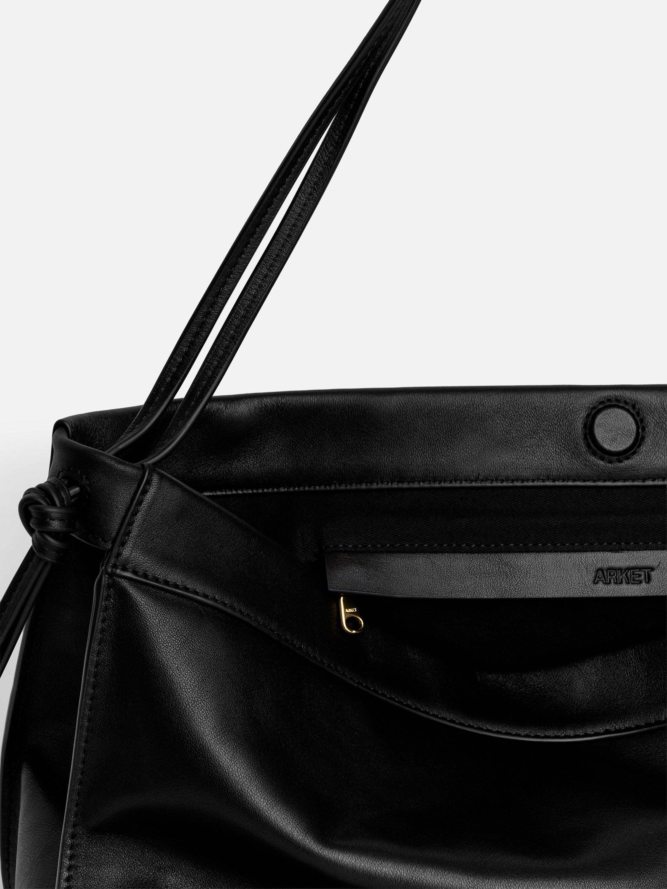 Leather Shoulder Bag – Black – Women – ARKET DK