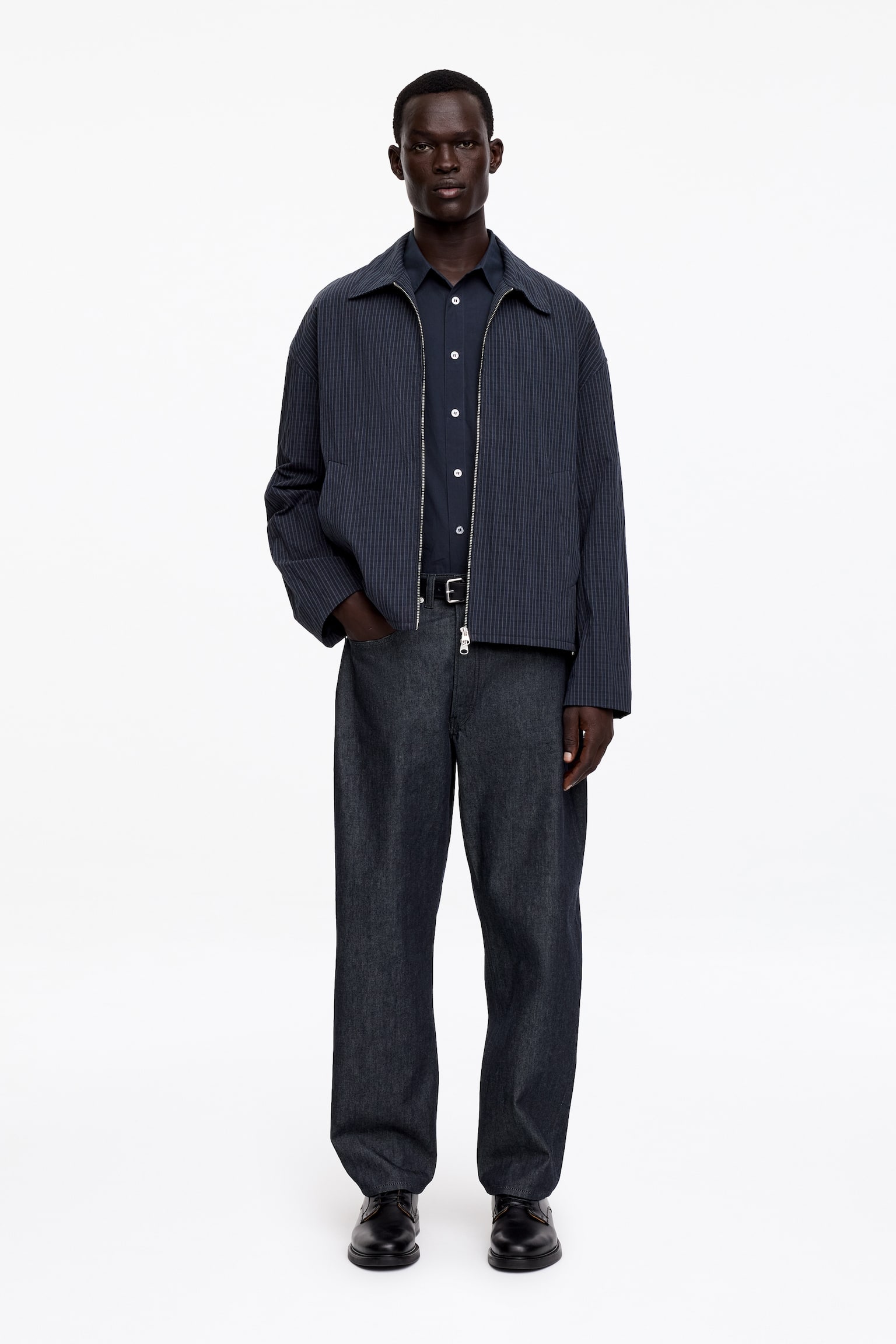 CREEK barrel jeans met ruimvallende pasvorm - Blauw/Ecru - 1