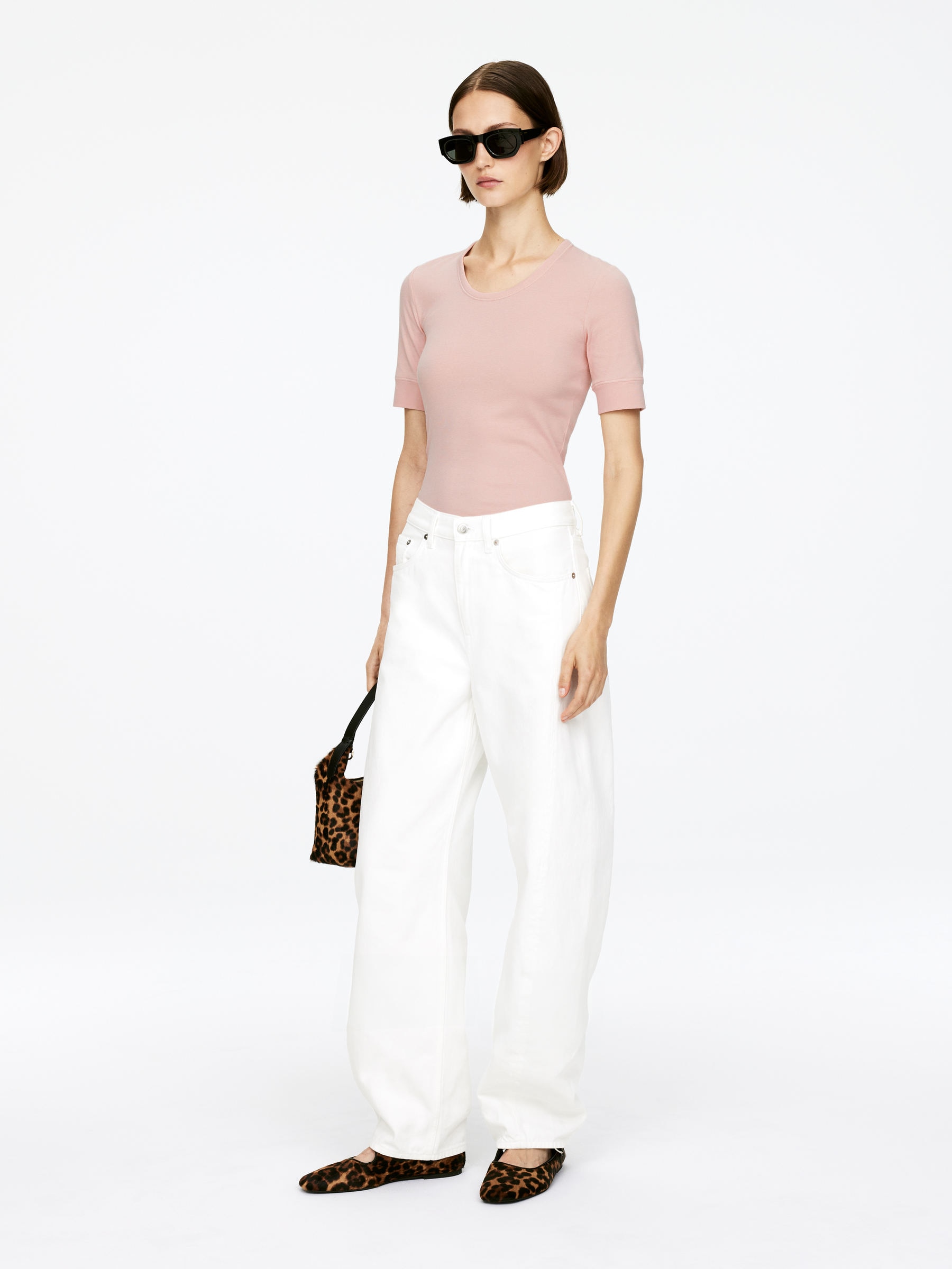 Ribbed T-Shirt - Dusty Peach - Slim fit - Women - StillMedia/Lookbook - 4