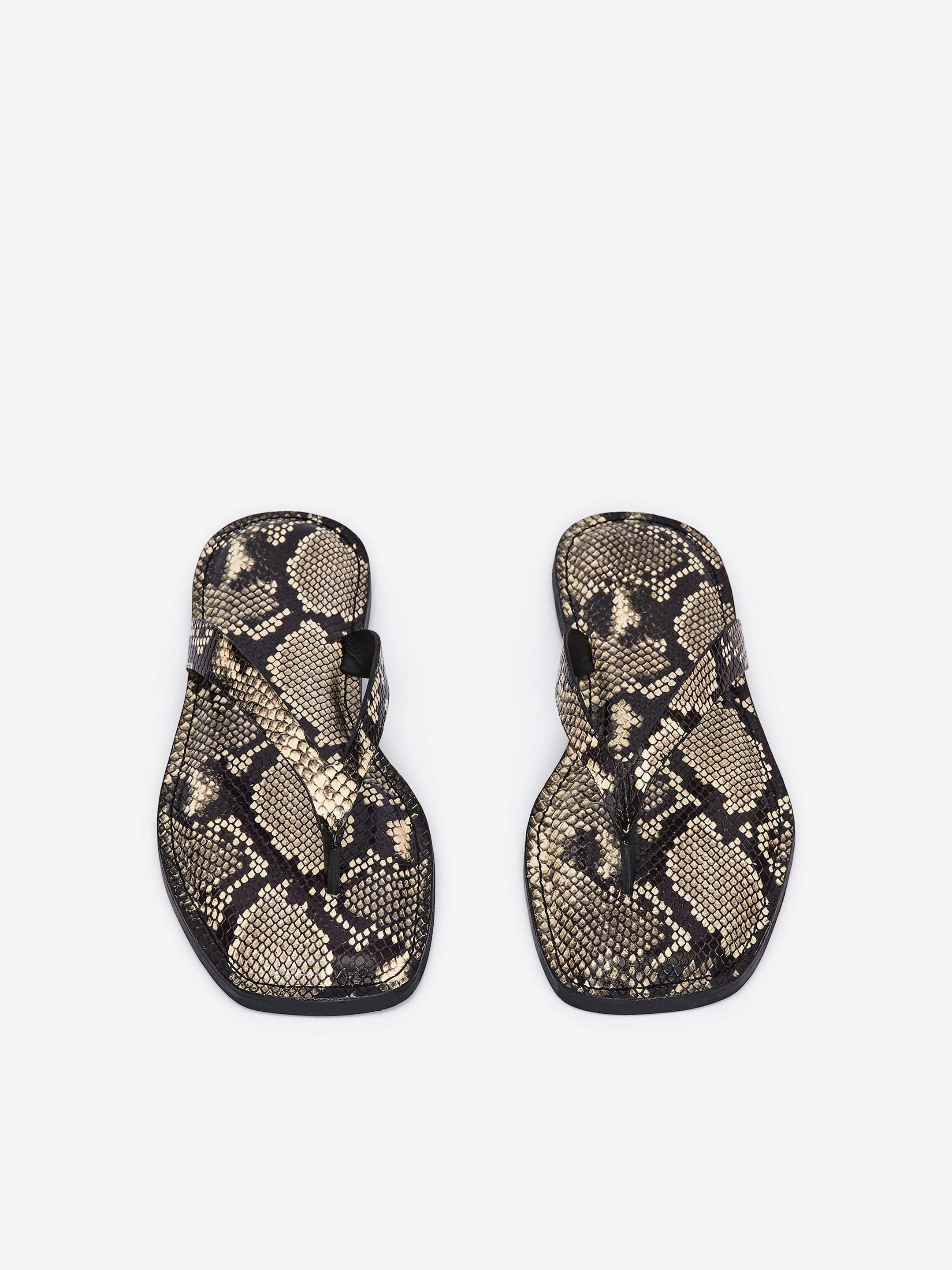 Grotere afbeelding bekijken: Leren teensandalen - Beige/slangenprint - DAMES | H&M BE 4