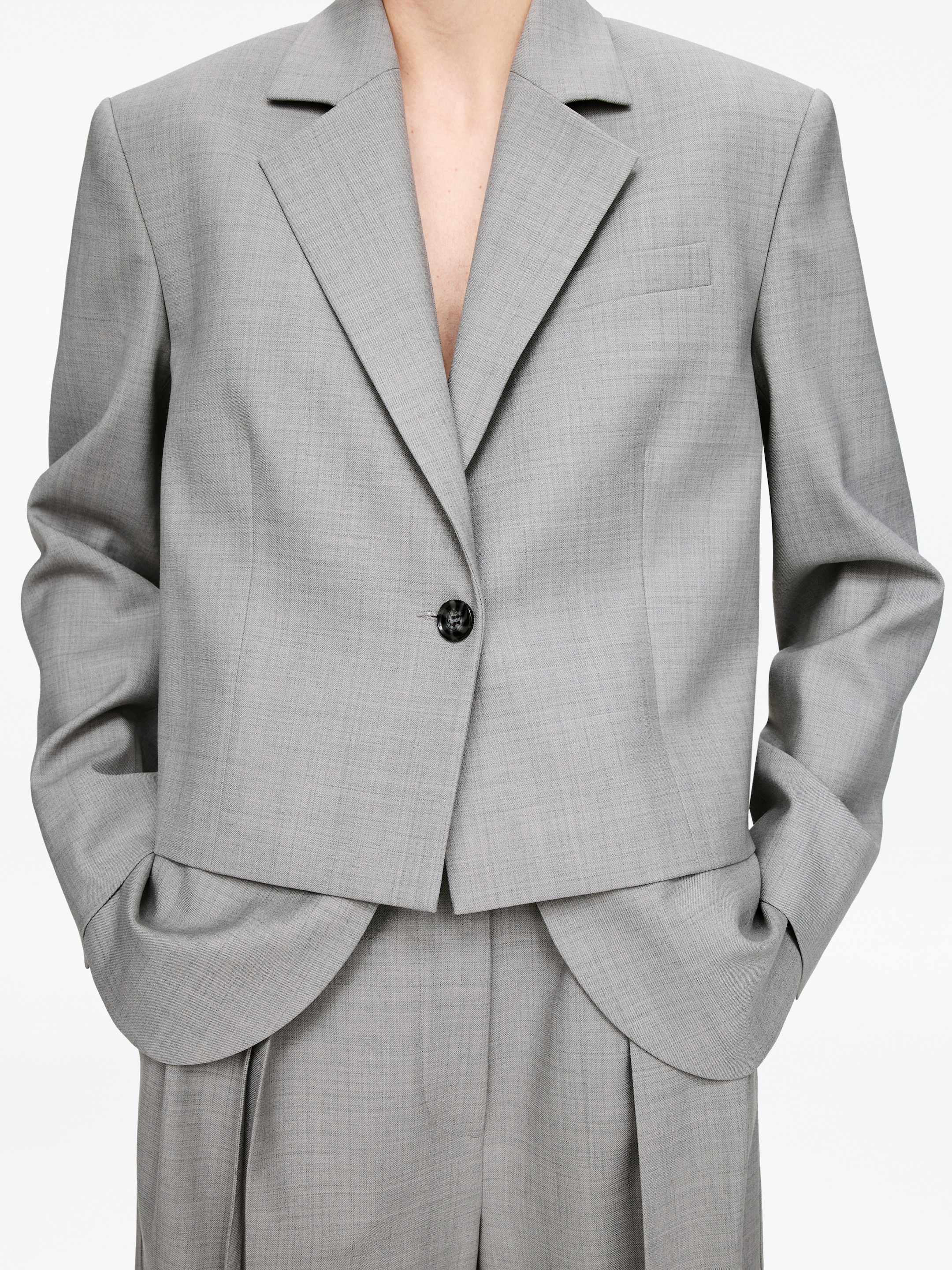 Cropped Blazer - Grey - Loose fit - Women - StillMedia/Lookbook - 5