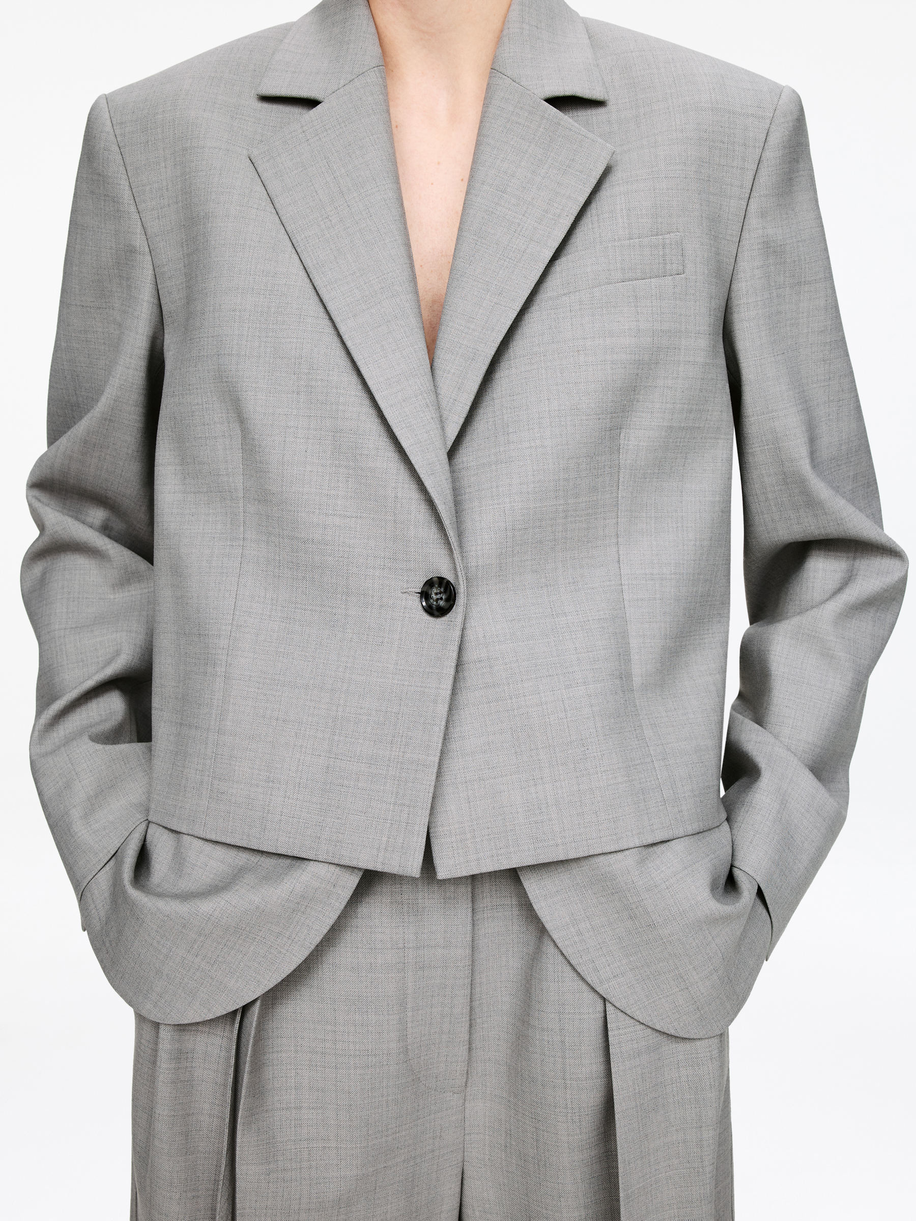 Cropped Blazer - Grey - Loose fit - Women - StillMedia/Lookbook - 5