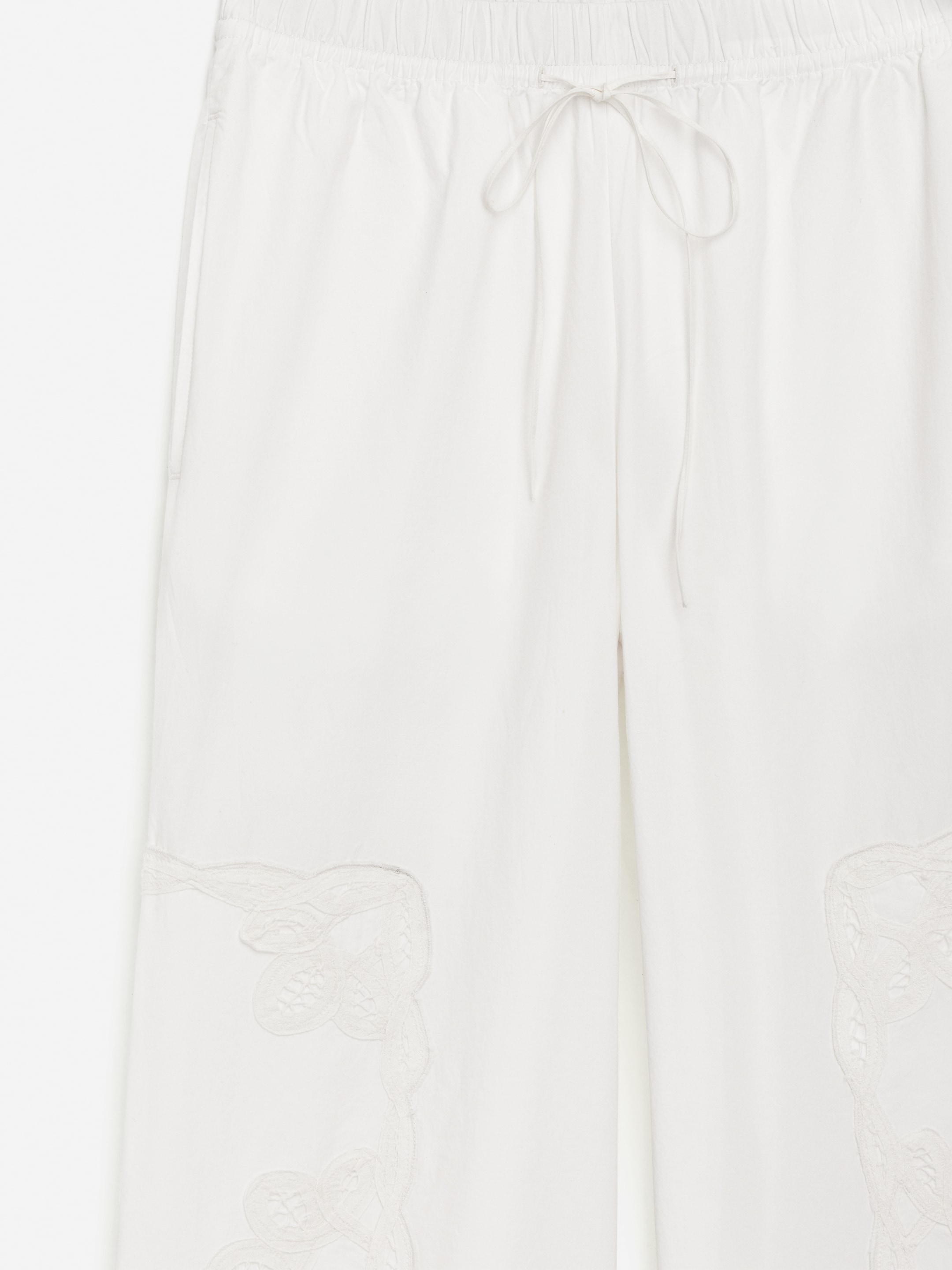 Embroidered Trousers - White - Relaxed fit - Women - StillMedia/DescriptiveDetail - 1