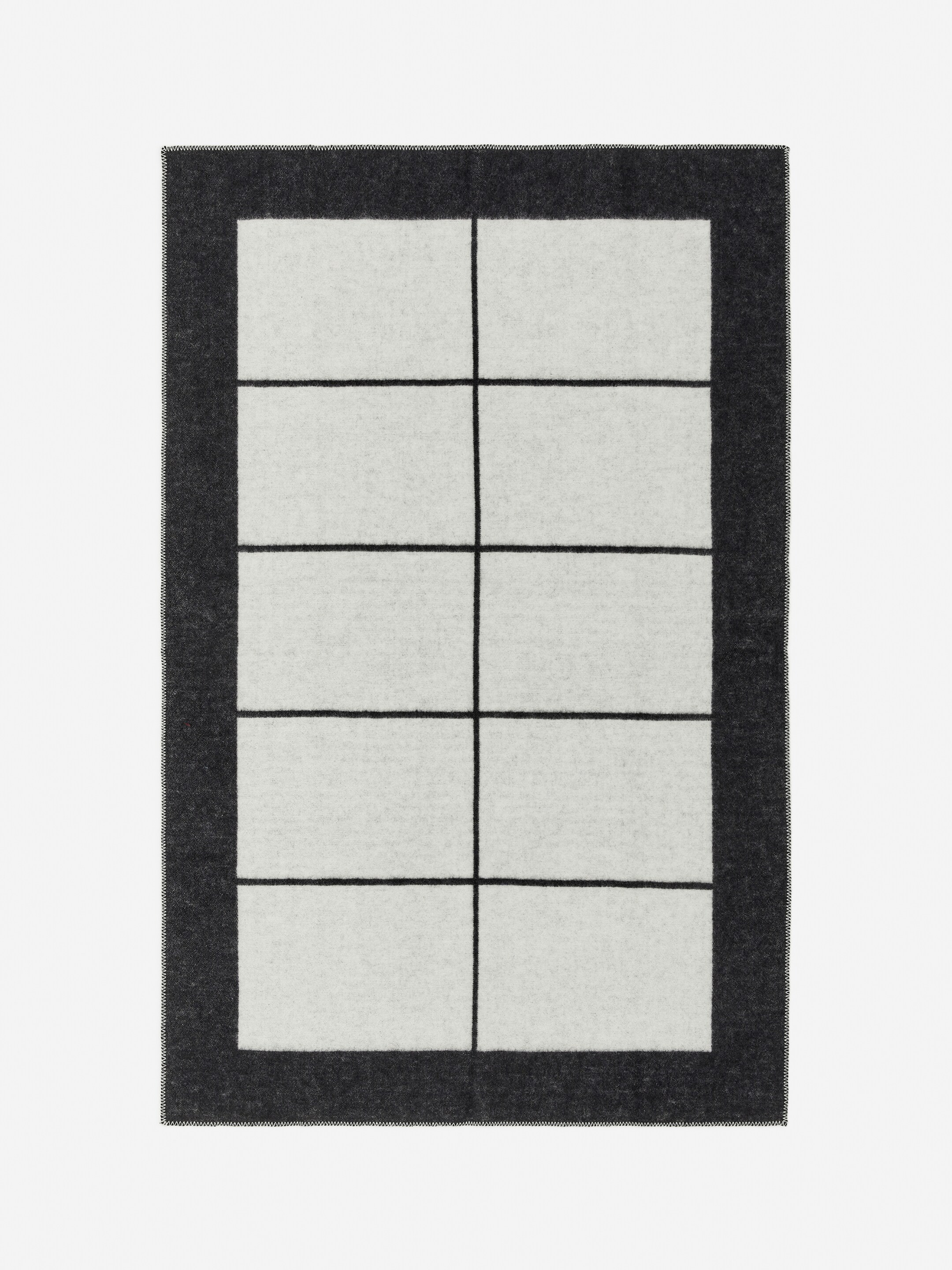 Visa större bild: Klippan Ullfilt - Svart/off-white - Home All | H&M SE 1