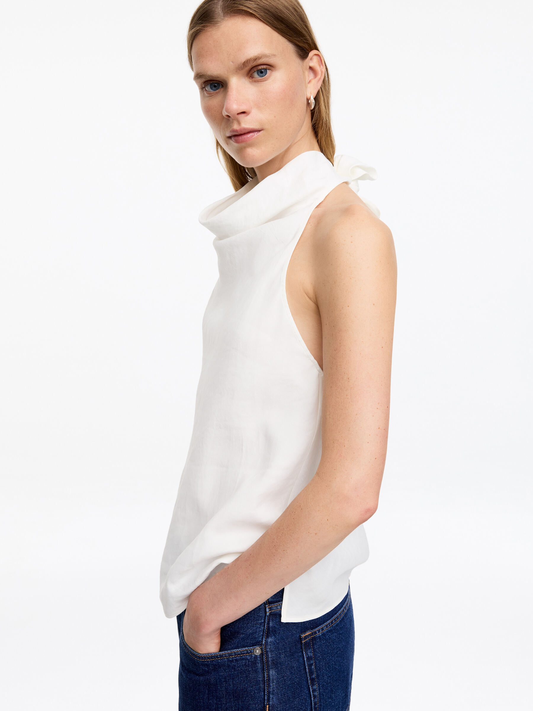 Haut dos nu en lin mélangé - Blanc - Regular fit - Femme - StillMedia/Lookbook - 2