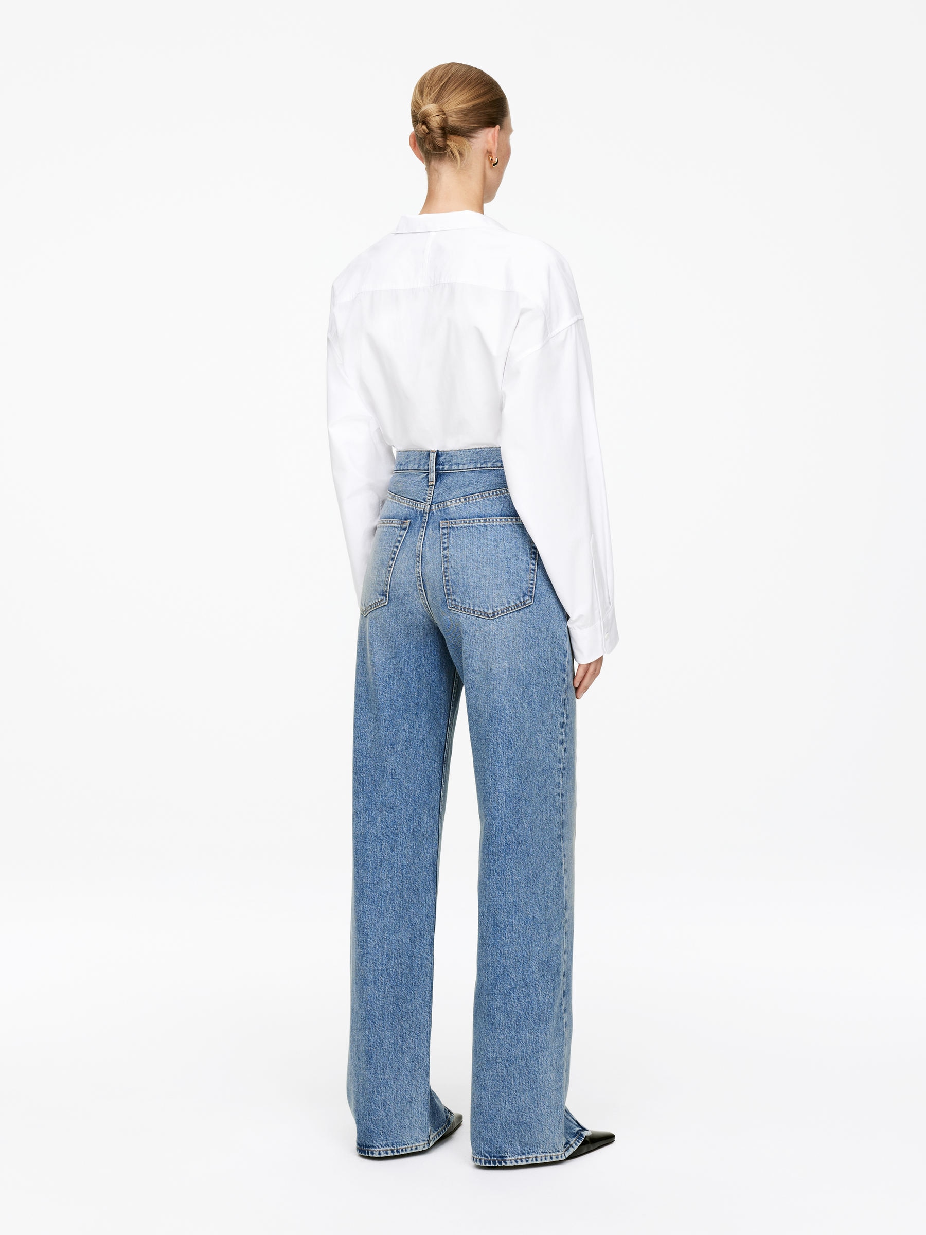 CORAL Wide Jeans - Mid Blue - Relaxed fit - Women - StillMedia/Lookbook - 5