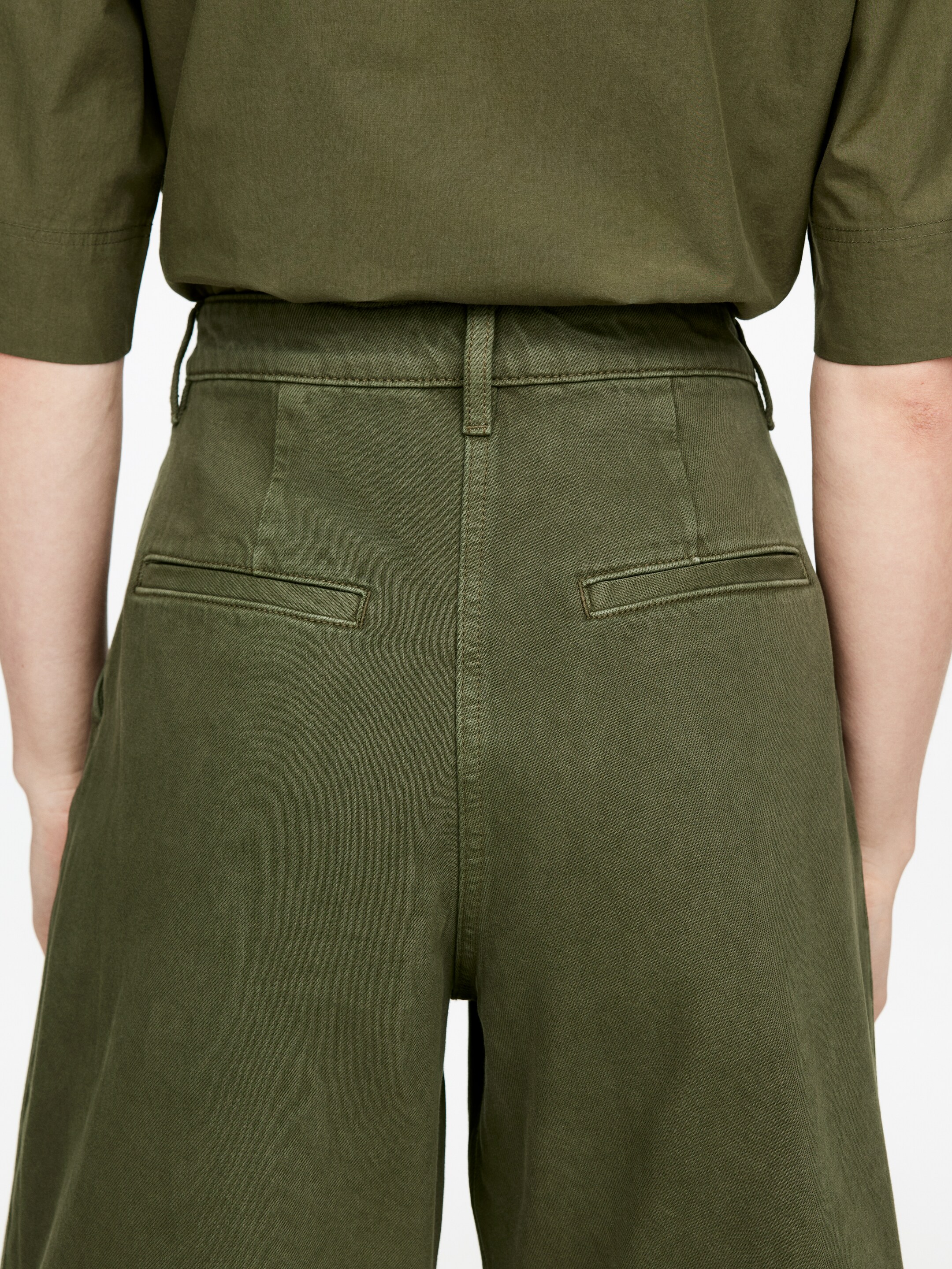 Grotere afbeelding bekijken: Geplooide short - Khaki Green - DAMES | H&M BE 4