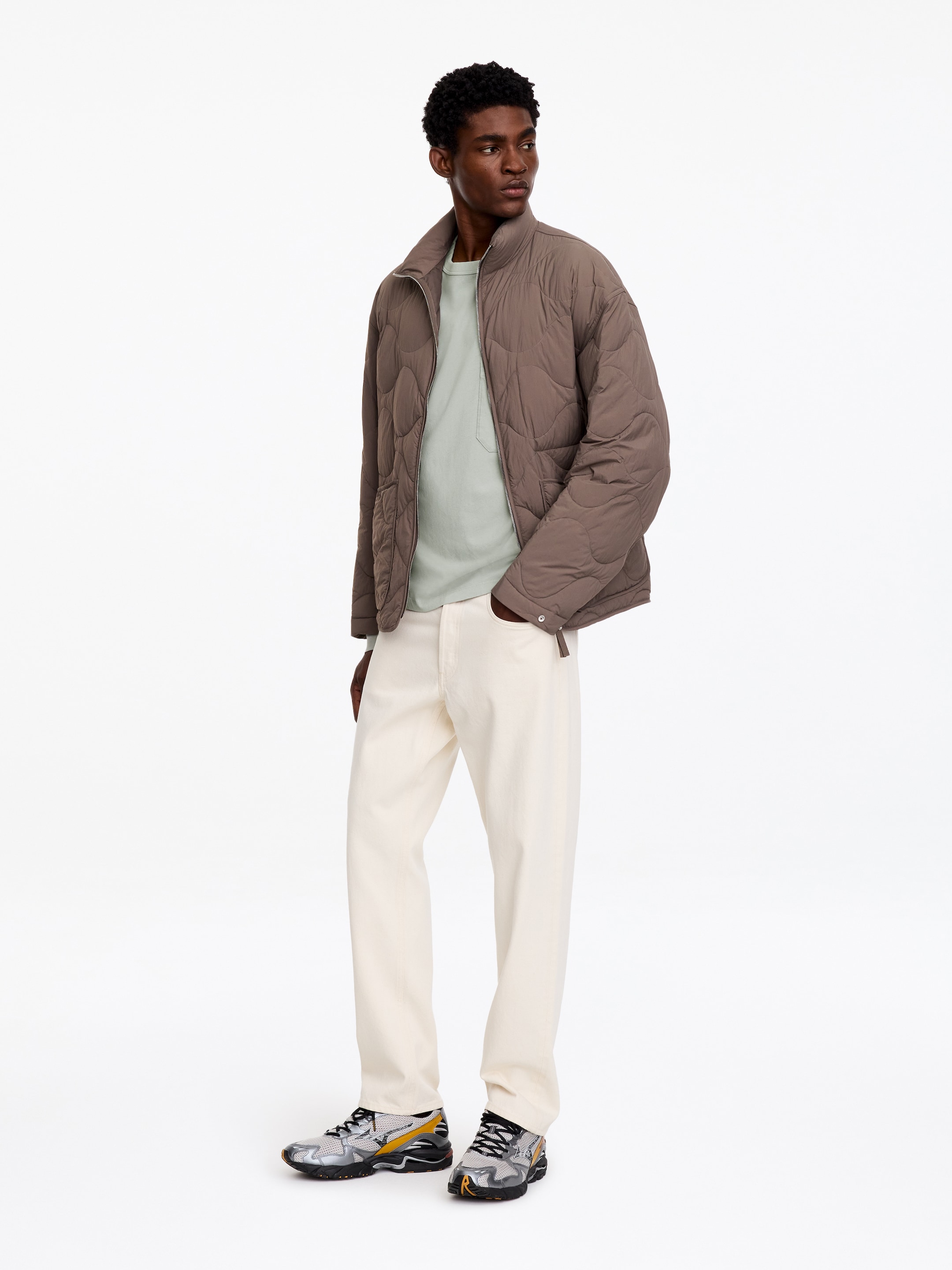 Relaxed Long-Sleeve T-Shirt - Light Khaki Green - Relaxed fit - men - StillMedia/Lookbook - 3