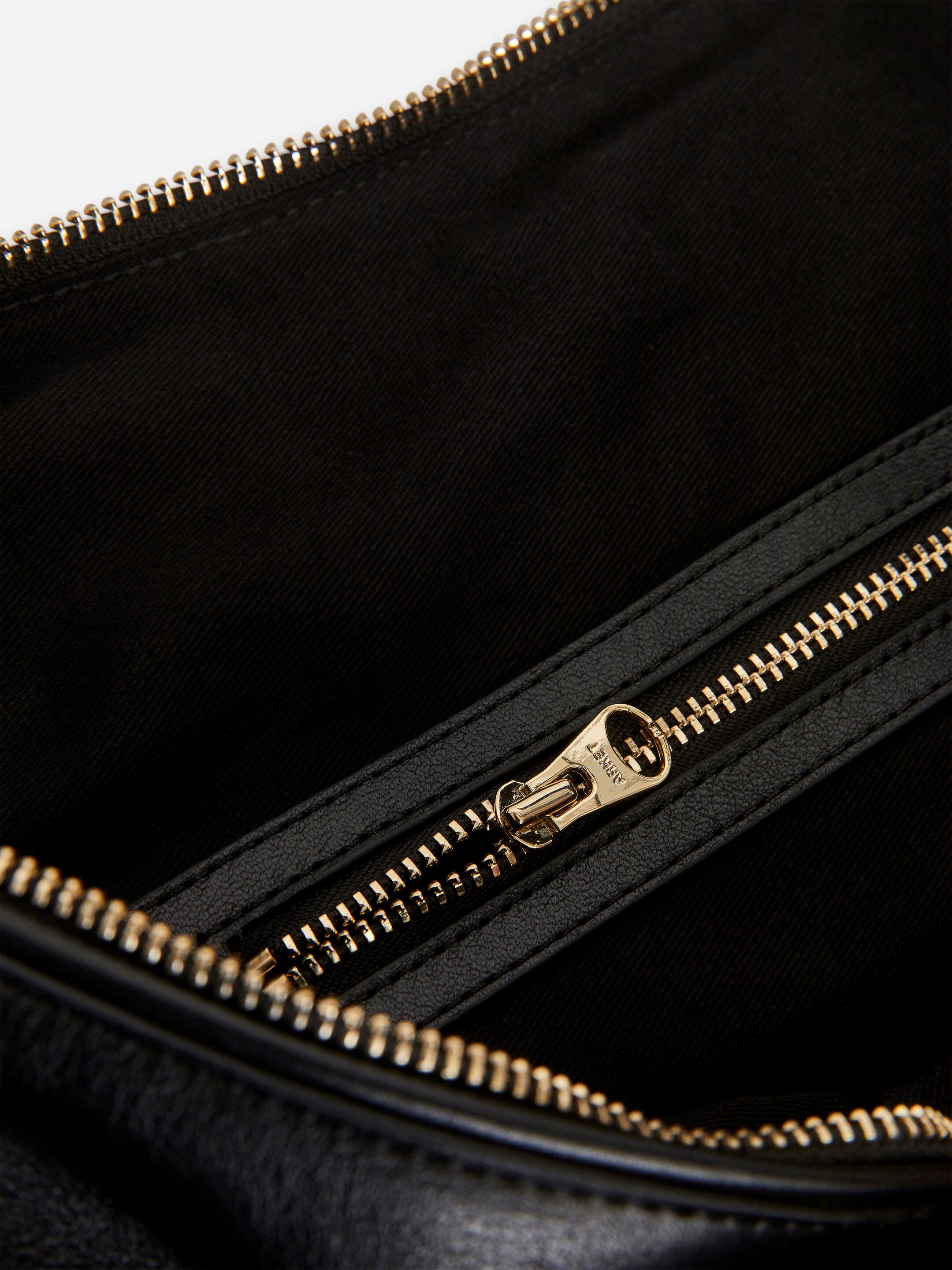 Προβολή μεγαλύτερης εικόνας: Μεγάλη δερμάτινη τσάντα bucket - Μαύρο - Ladies | H&M GR 4