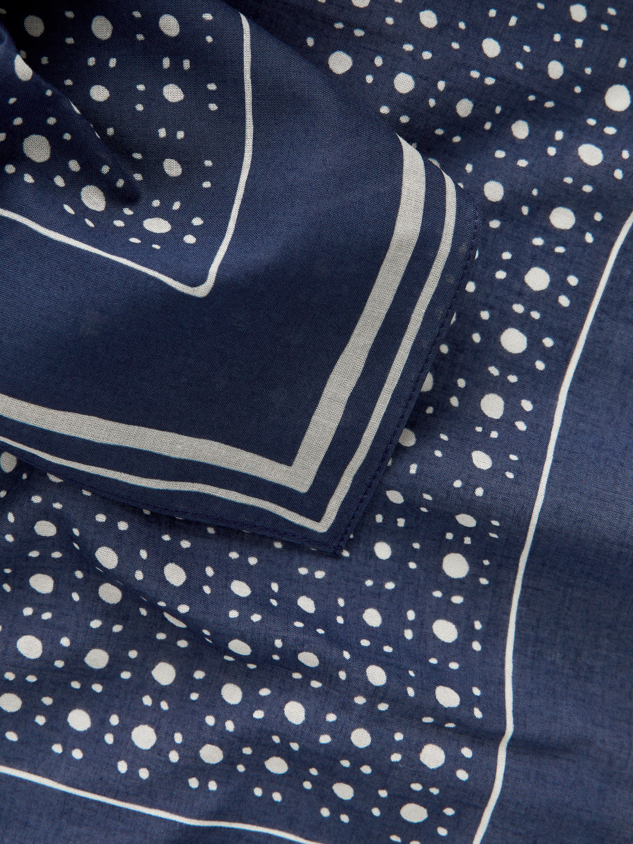 Mönstrad scarf - Blå - Women - StillMedia/DescriptiveDetail - 2