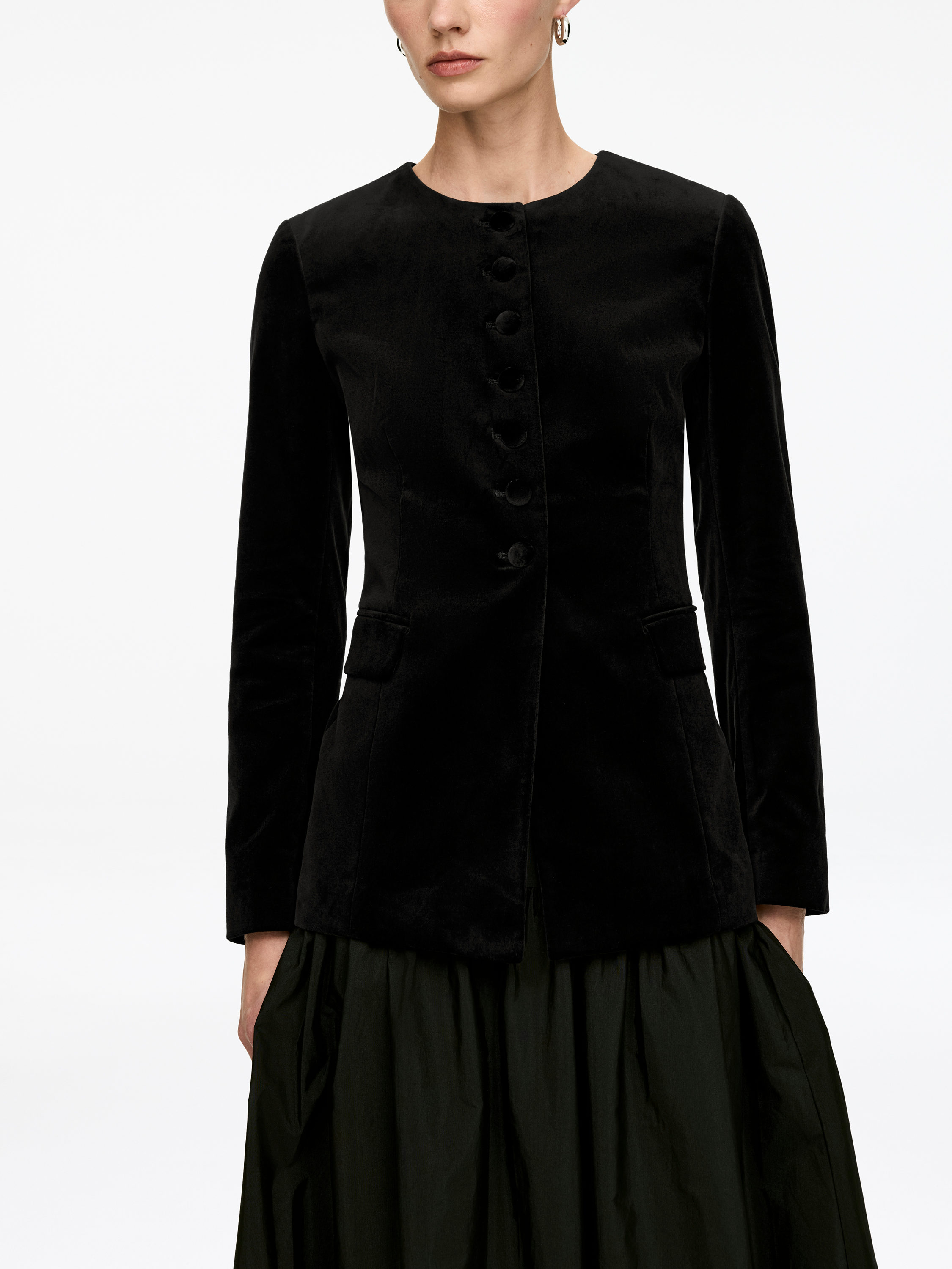 Velvet Blazer - Black - Slim fit - Women - StillMedia/Lookbook - 4