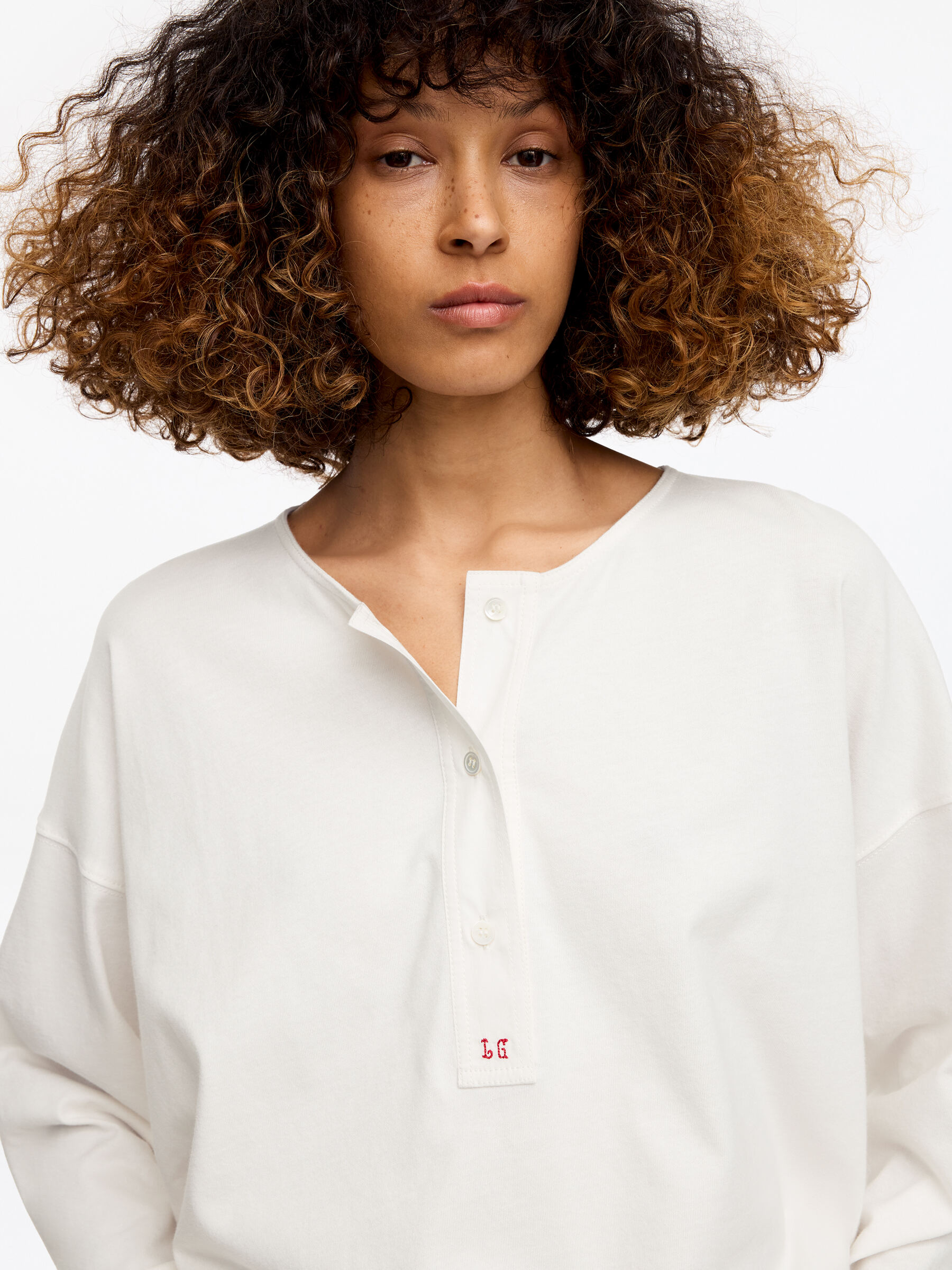 ARKET and Laila Gohar Monogram Henley - Off-White - Regular fit - Women - StillMedia/Lookbook - 4