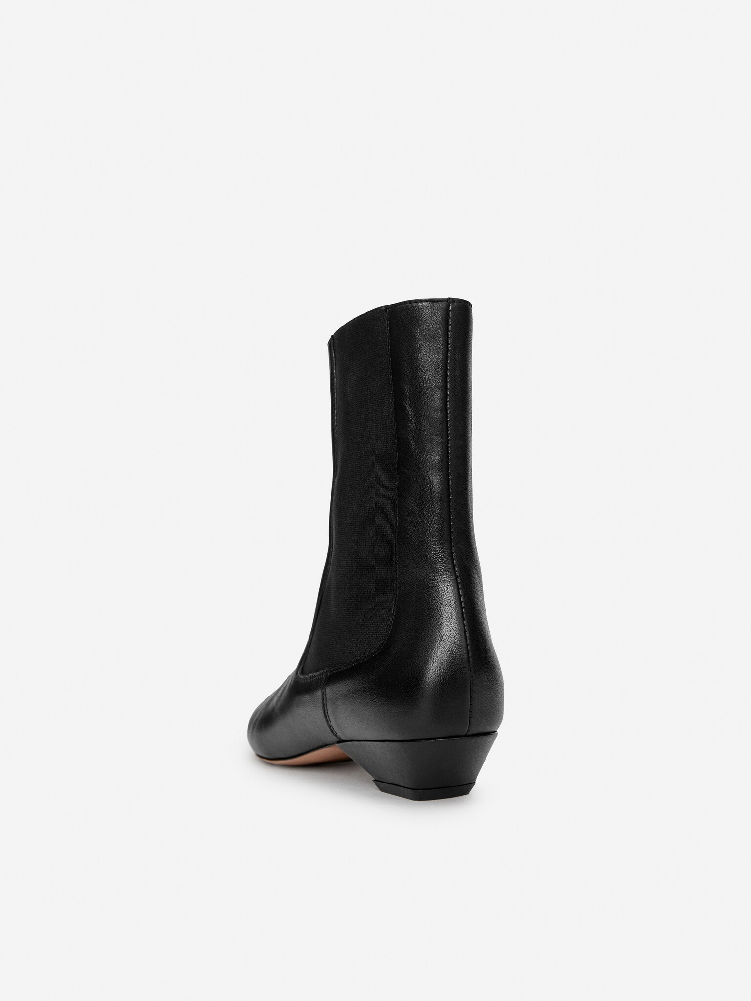Bottines pointues en cuir - Noir - 3