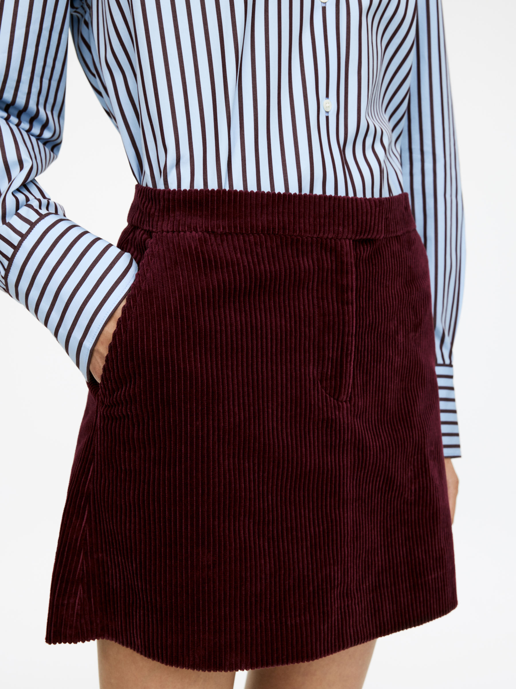 Corduroy Mini Skirt - Burgundy - Regular fit - Women - StillMedia/Lookbook - 3