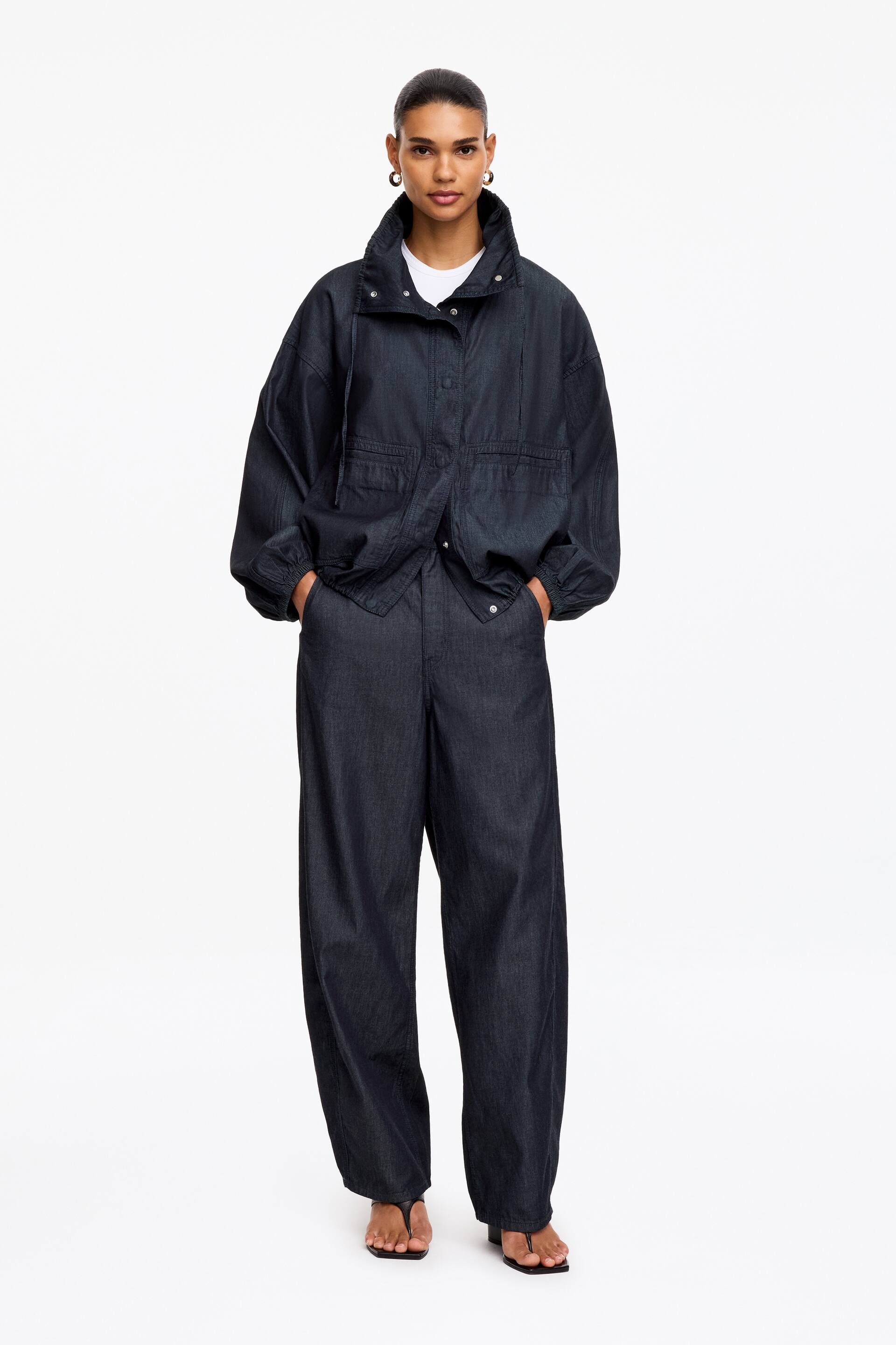 Zobrazit větší obrázek: Džínsový blouson - Tmavě modrá - ŽENY | H&M CZ 1