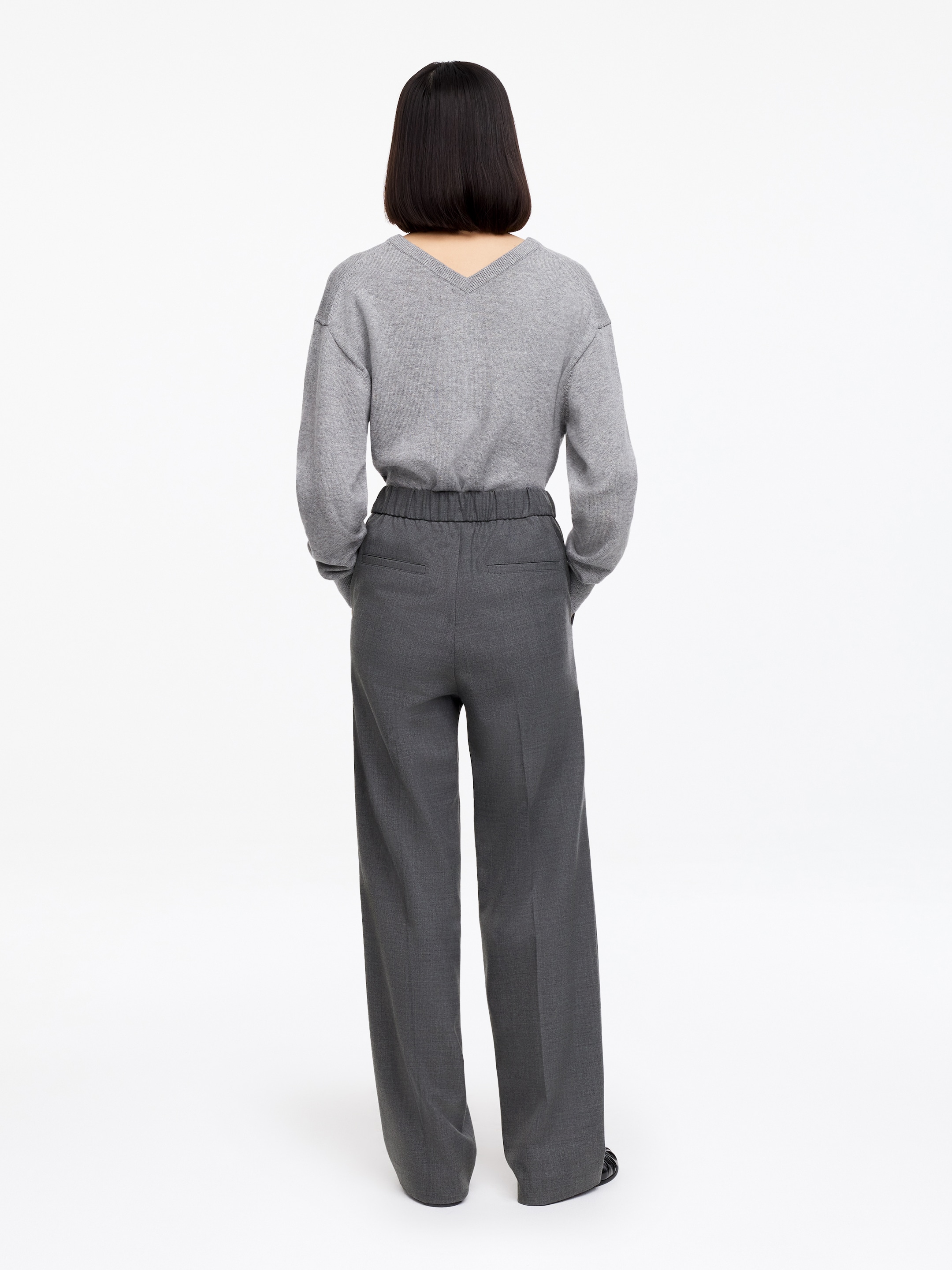 Elastic Waist Tailored Trousers - Dark Grey - Relaxed fit - Women - StillMedia/Lookbook - 7