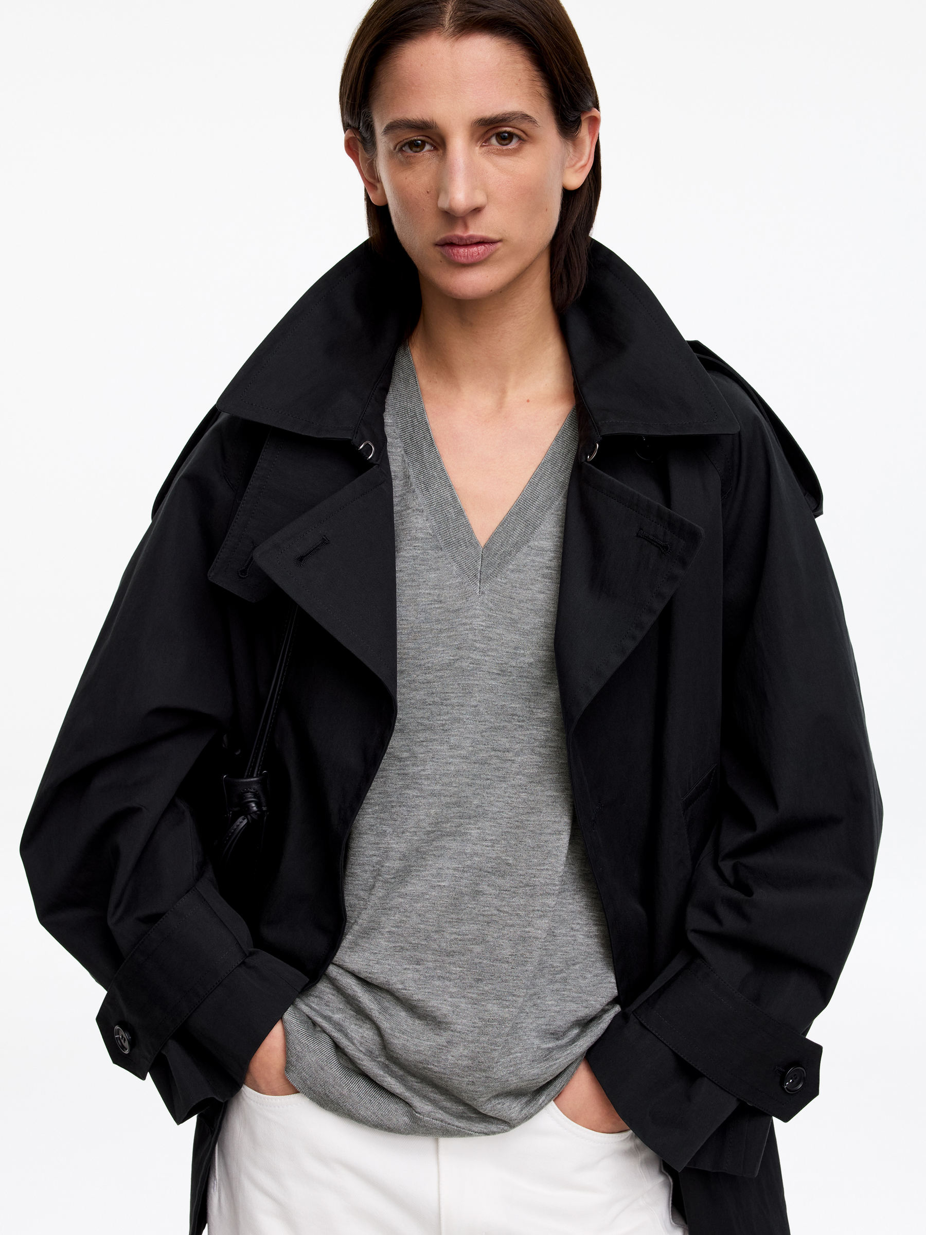 Cotton-Silk V-Neck Top - Grey - Loose fit - Women - StillMedia/Lookbook - 4