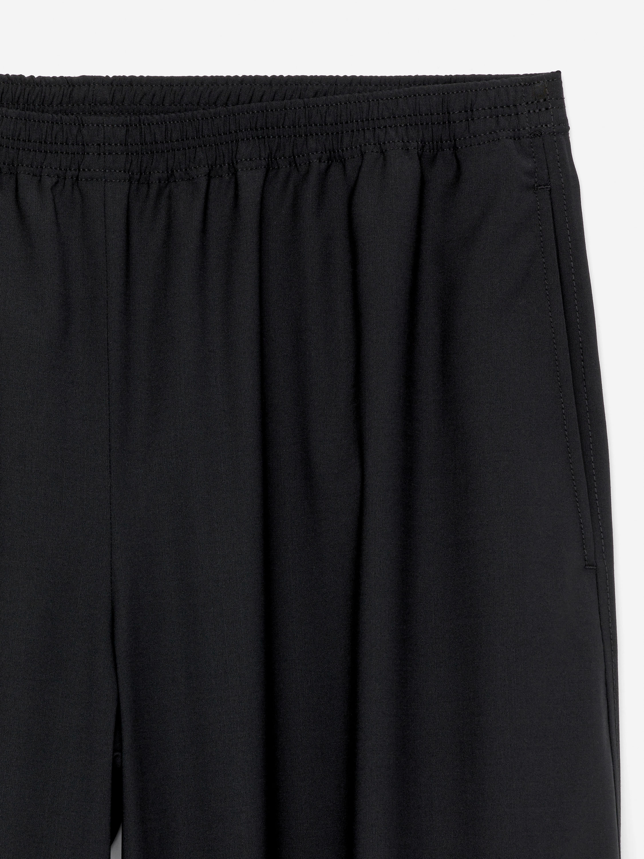 Barrel-Leg Trousers - Black - Relaxed fit - Women - StillMedia/DescriptiveDetail - 2