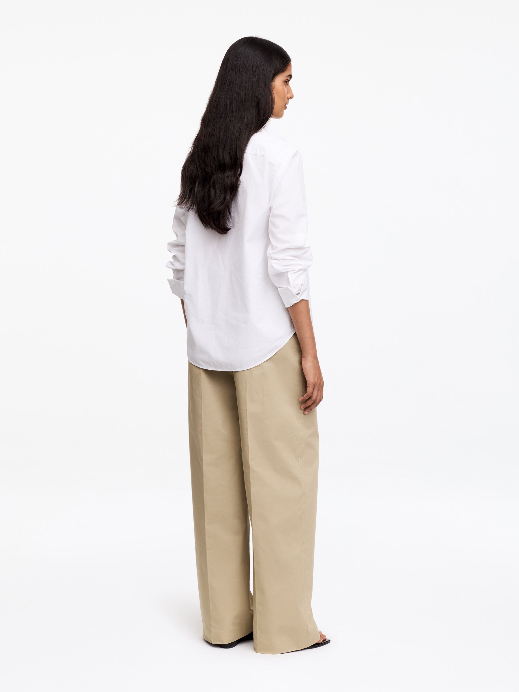 Chinohose mit niedrigem Bund - Beige - Regular Fit - Women - StillMedia/Lookbook - 6