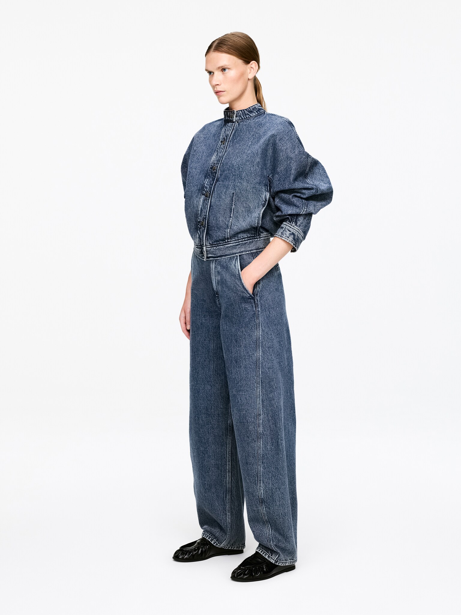 Barrel-Leg Jeans - Washed Blue - 5