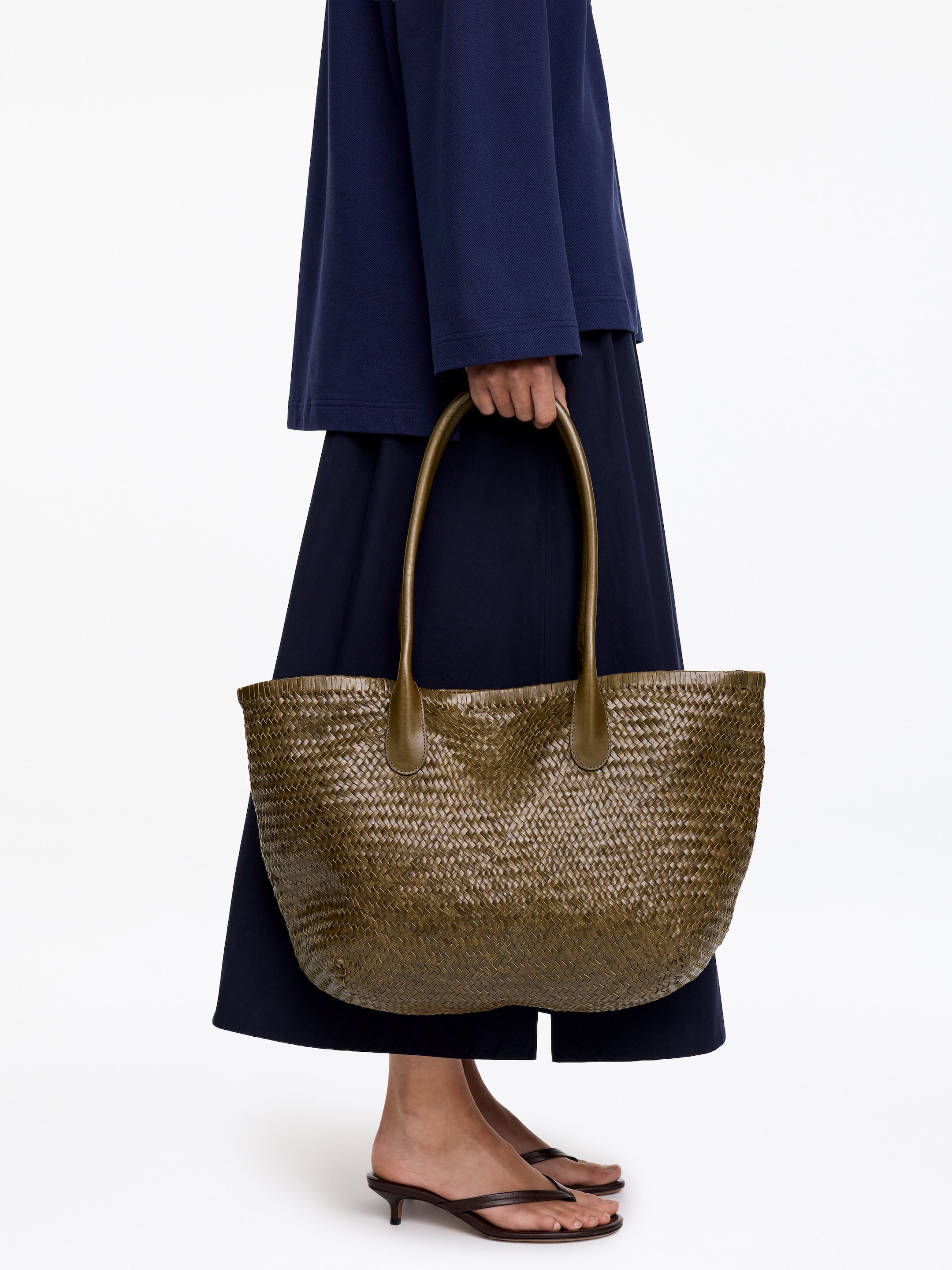 Woven Leather Tote - Khaki Green - Women - StillMedia/Lookbook - 4