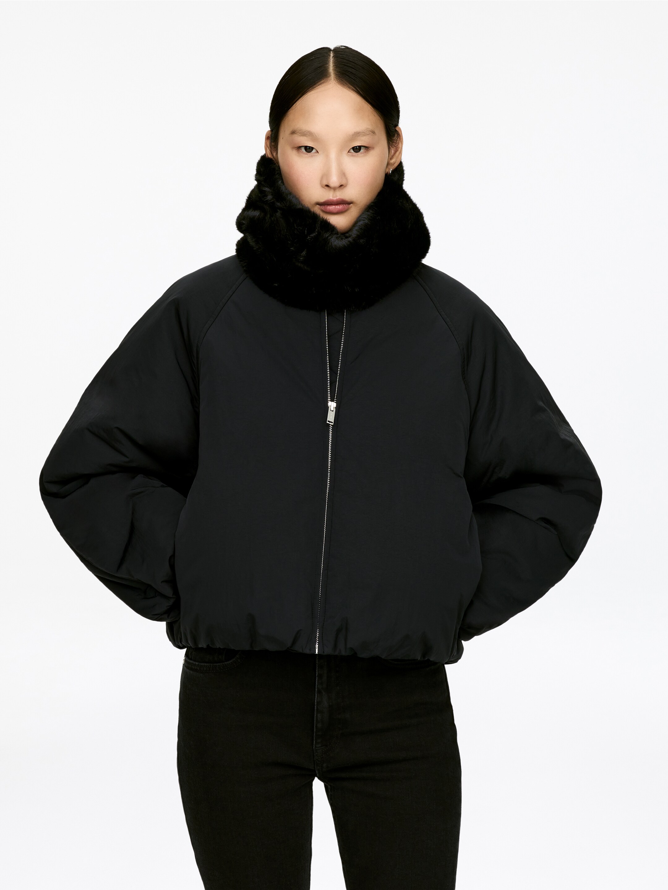 Visualizza immagine più grande: Collo in pelliccia sintetica - Nero - DONNA | H&M IT 2