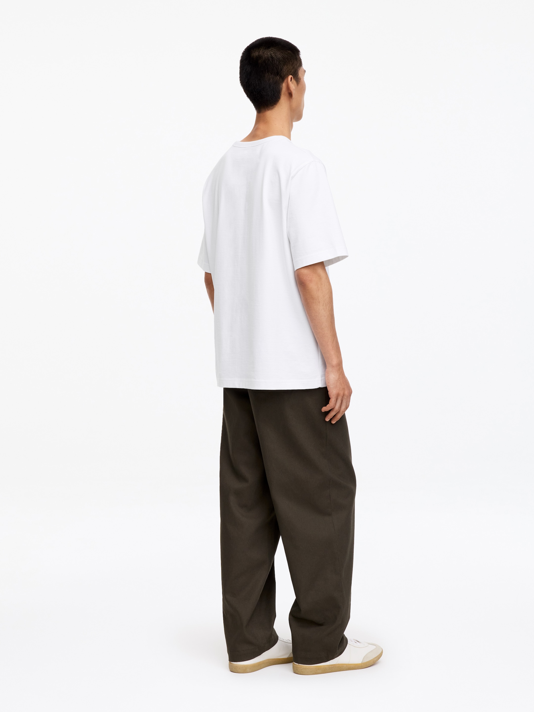 270 GSM Oversized T-Shirt - Vit - Relaxed fit - Men - StillMedia/Lookbook - 21