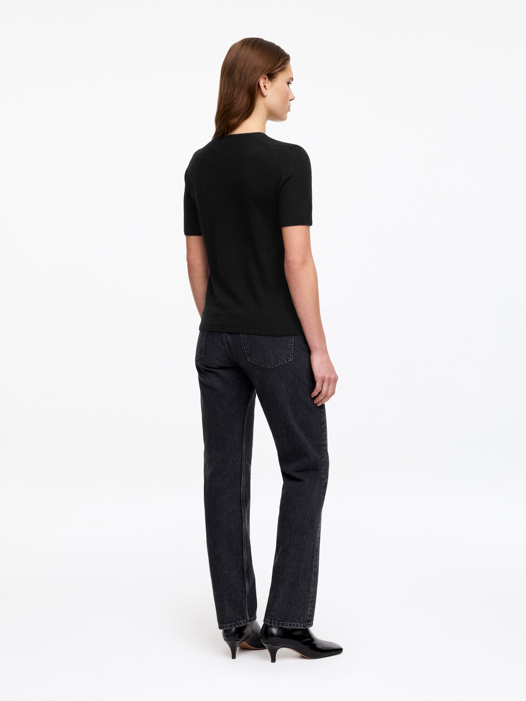 Pure Cashmere Top - Black - Regular fit - Women - StillMedia/Lookbook - 4
