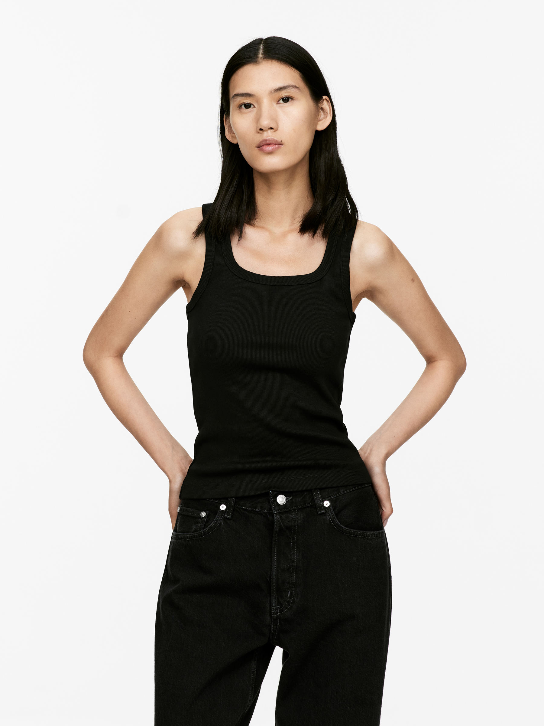 Ribbed Tank Top - Black - Slim fit - Women - StillMedia/Lookbook - 6