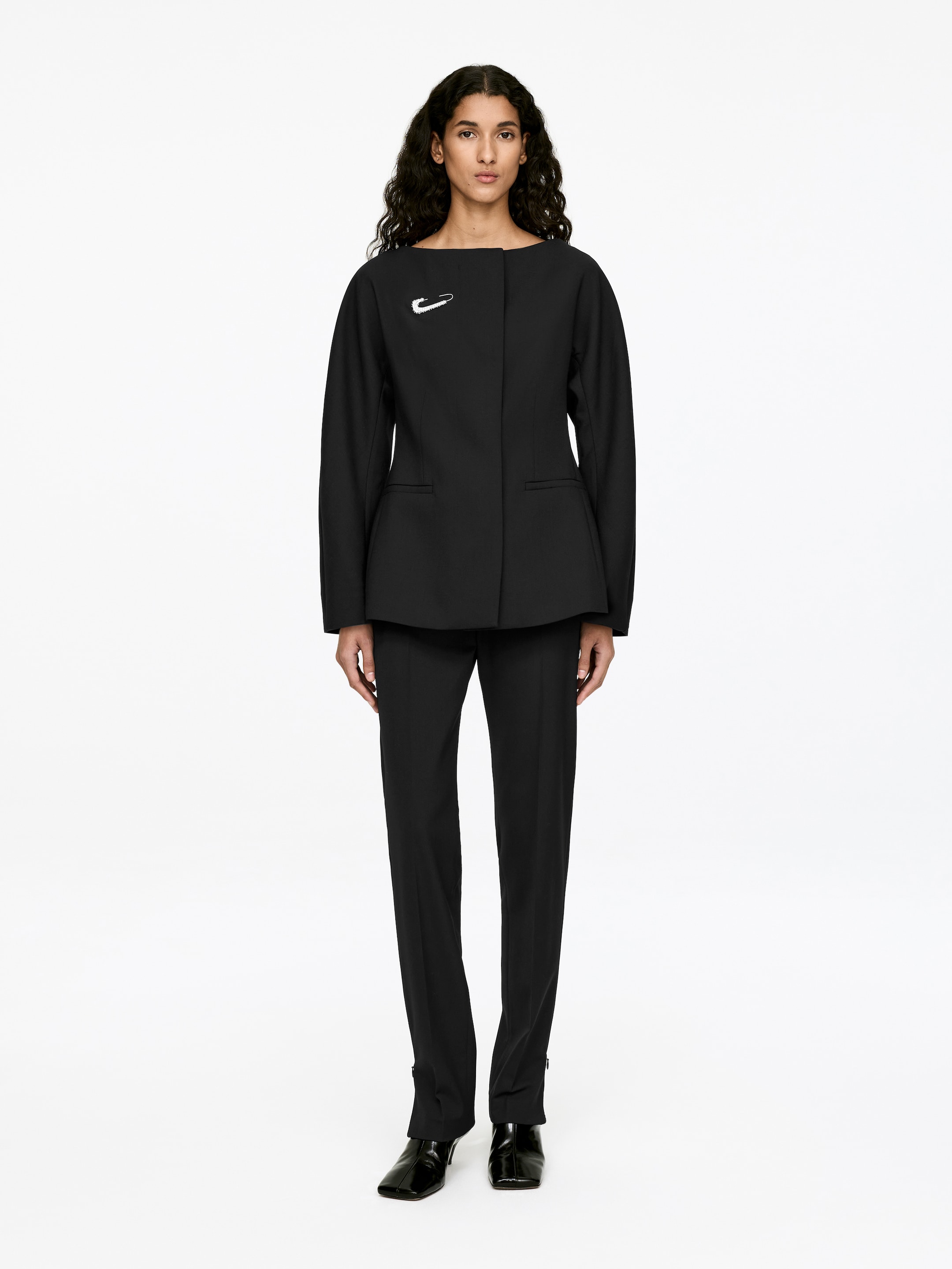 Agrandir l'image: Pantalon slim habillé - Noir - FEMME | H&M FR 1