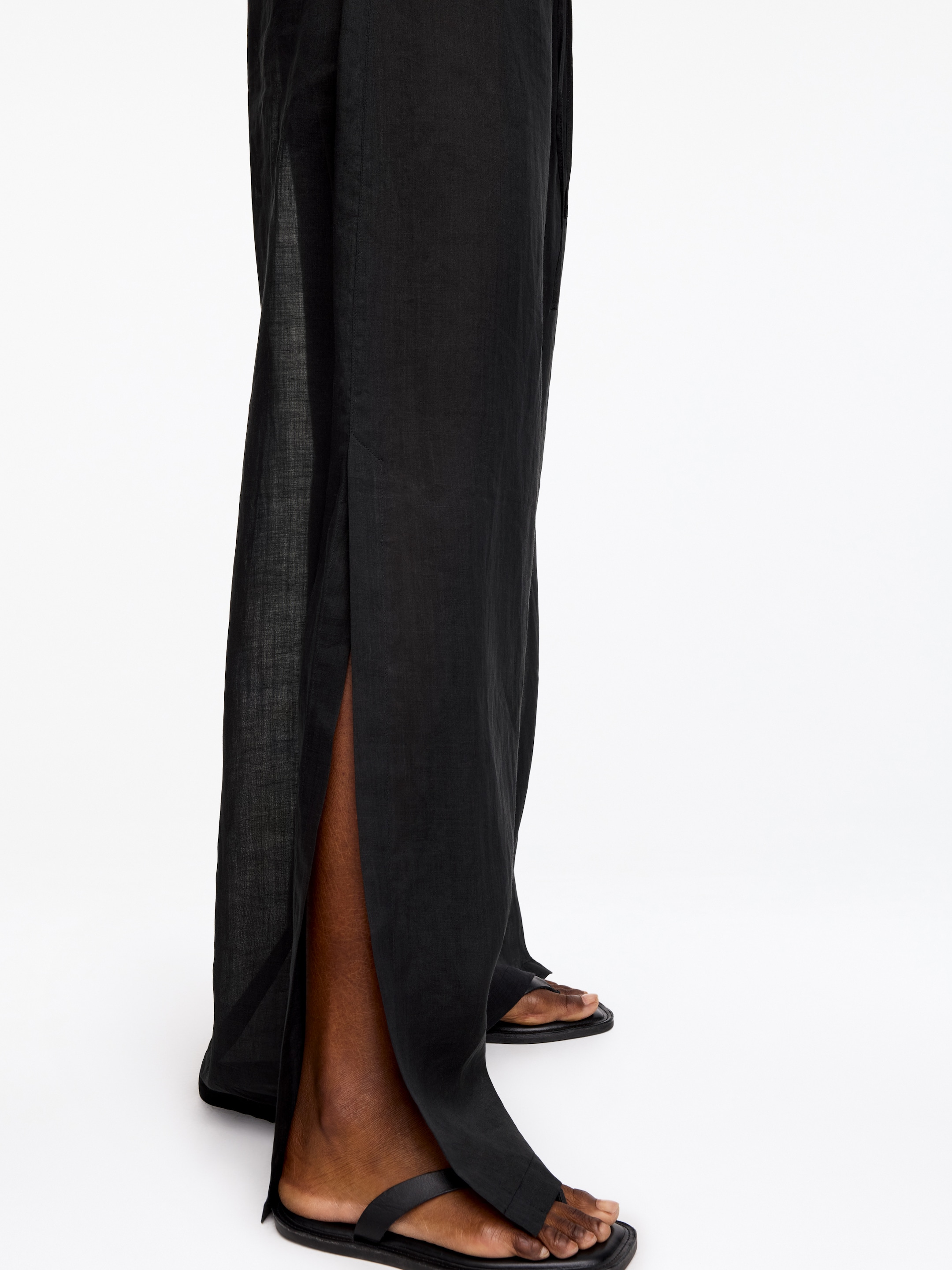 Ramie Drawstring Trousers - Black - Loose fit - Women - StillMedia/Lookbook - 8
