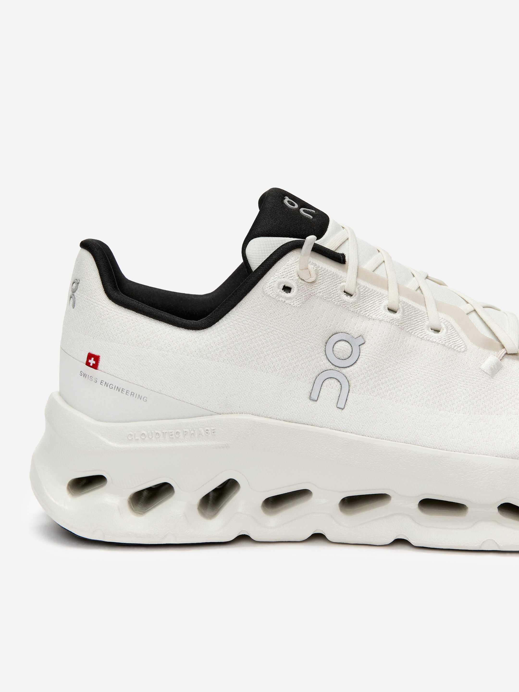 On Cloudtilt - White - Men - StillMedia/DescriptiveDetail - 1