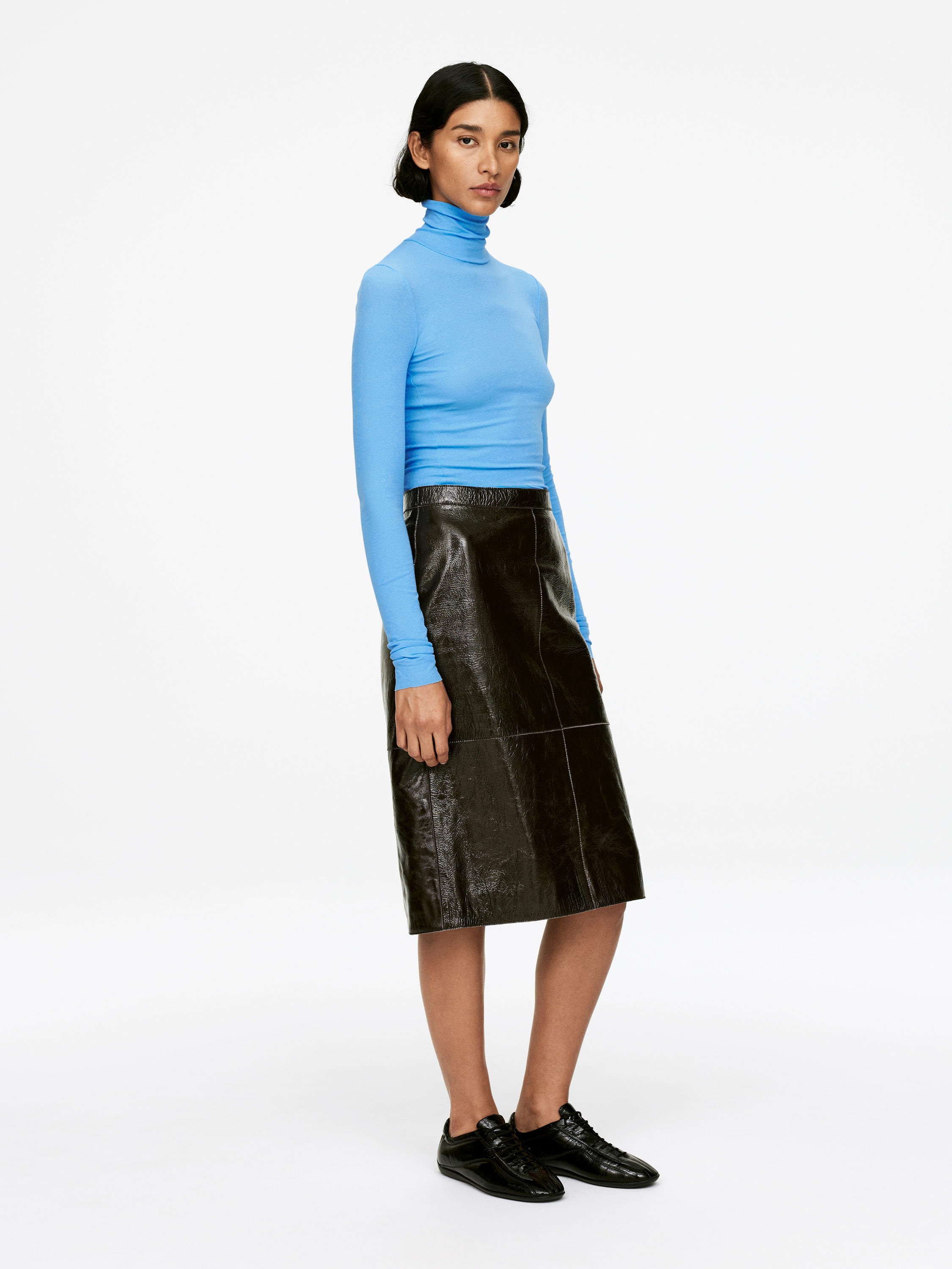 Roll-Neck Cotton Top - Blue - Slim fit - Women - StillMedia/Lookbook - 6